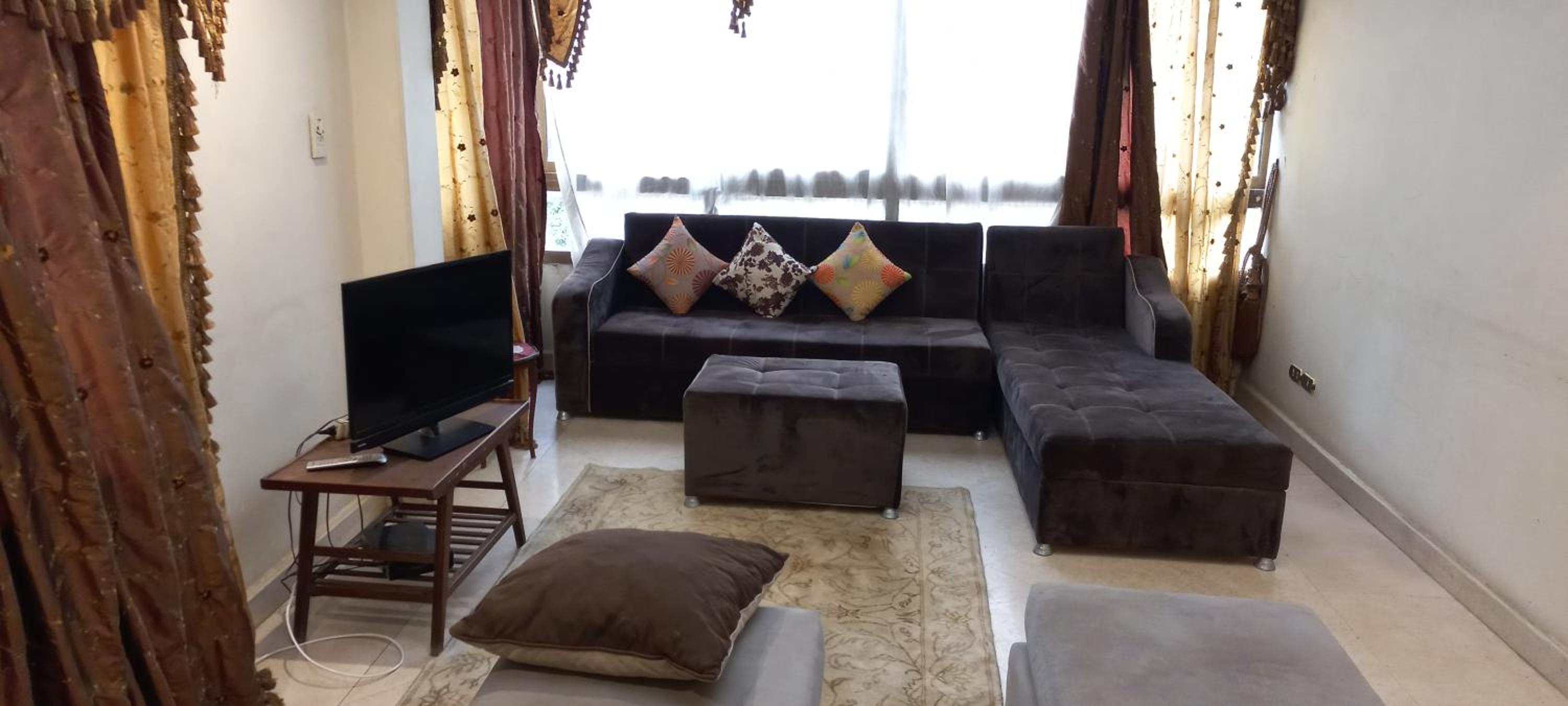 3 Bed Rooms Ac Fully Equipped flat in Mohandsseen Cairo