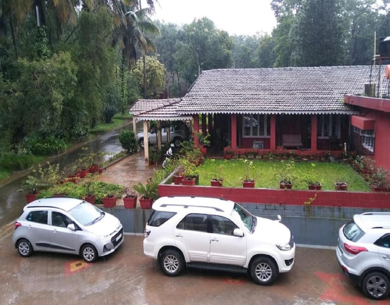 Devangi Athithya Holiday Home by StayApart view 5