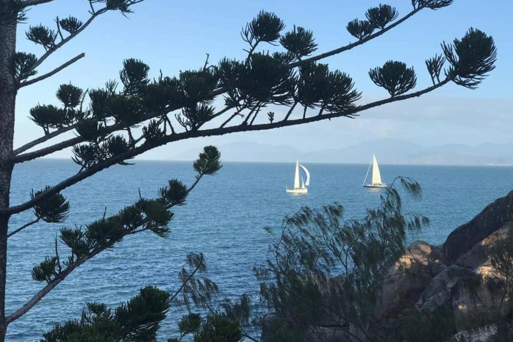 One Bright Point - Stunning Water Views