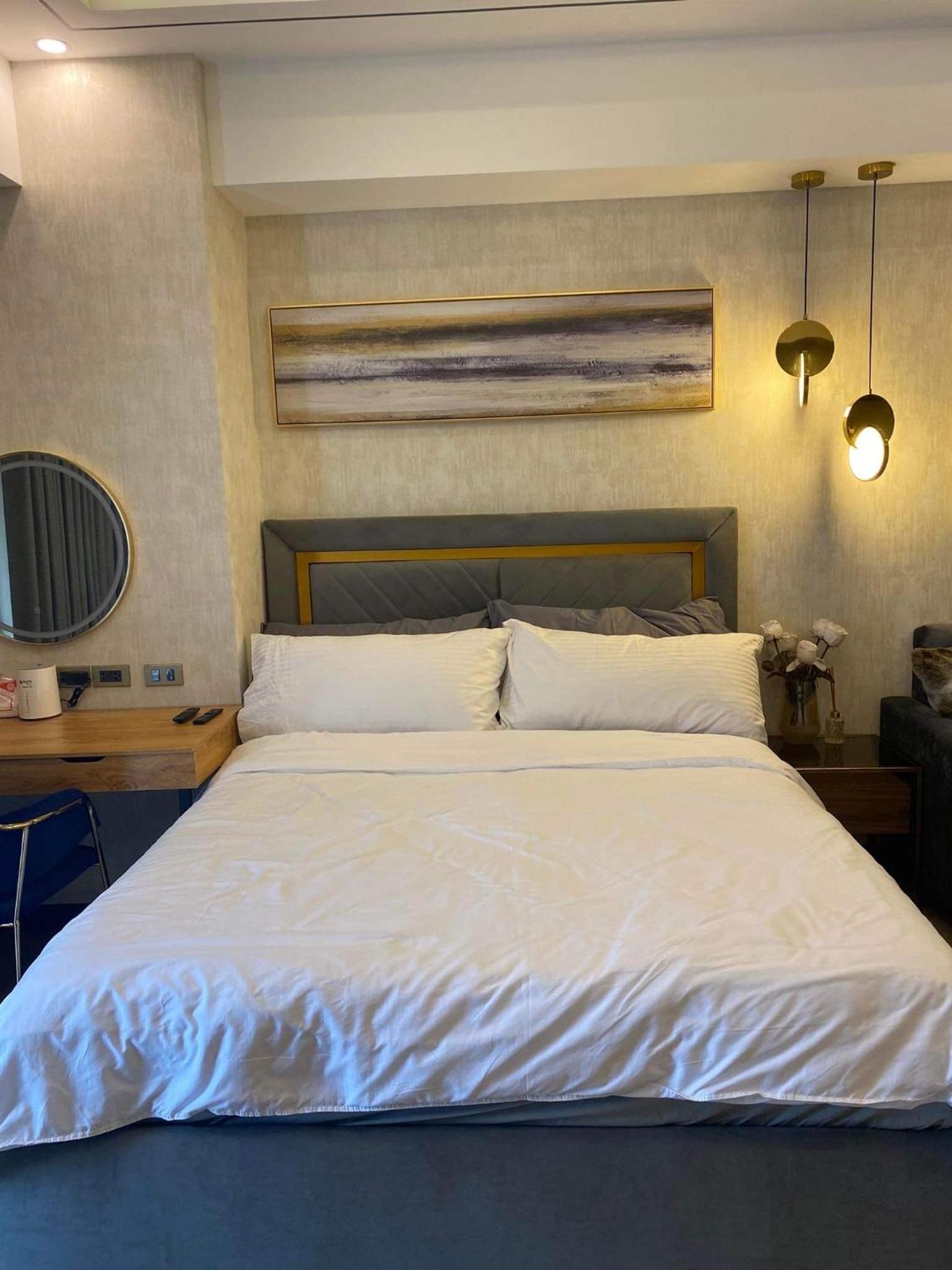 hotel room