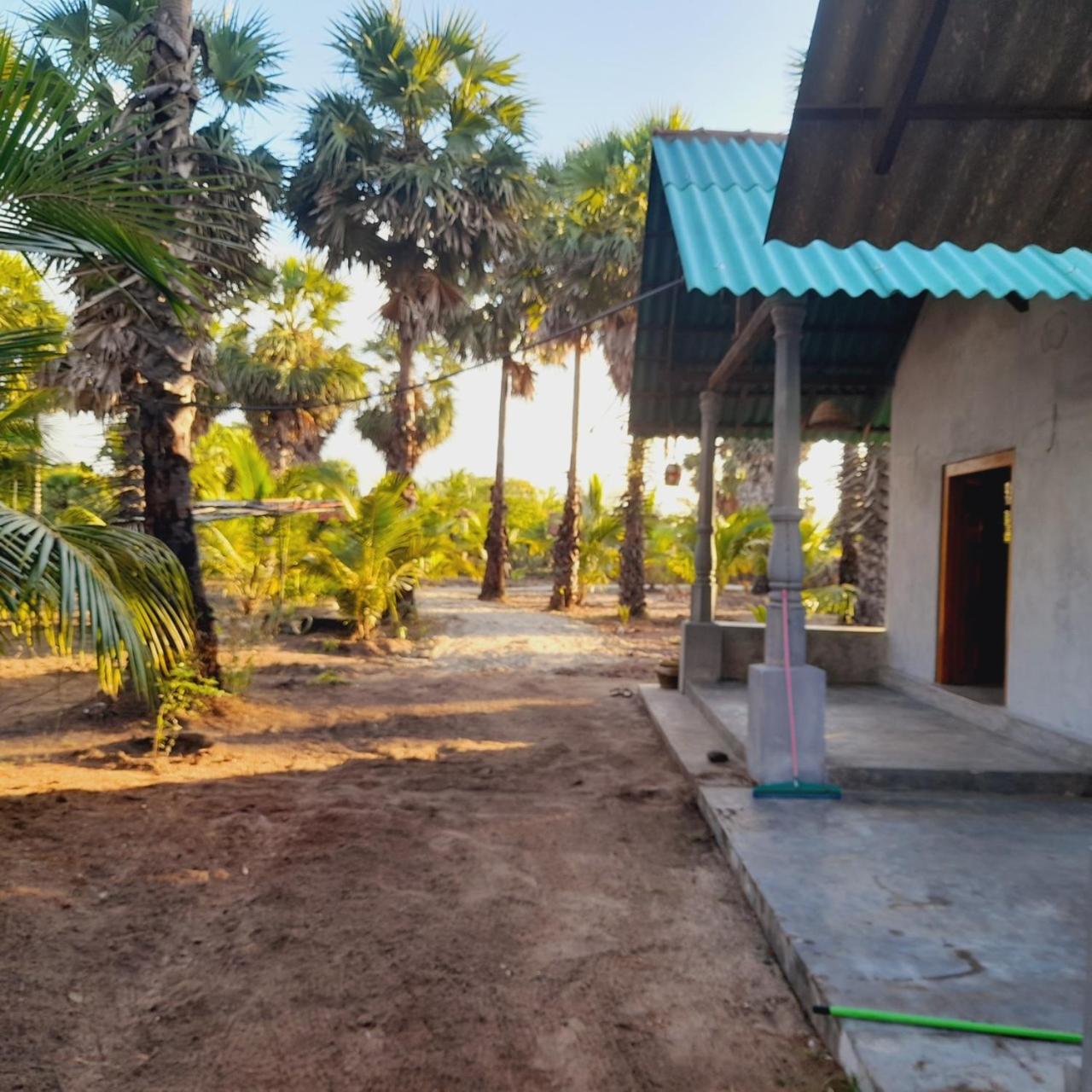 Malabar Beach Walk view 4