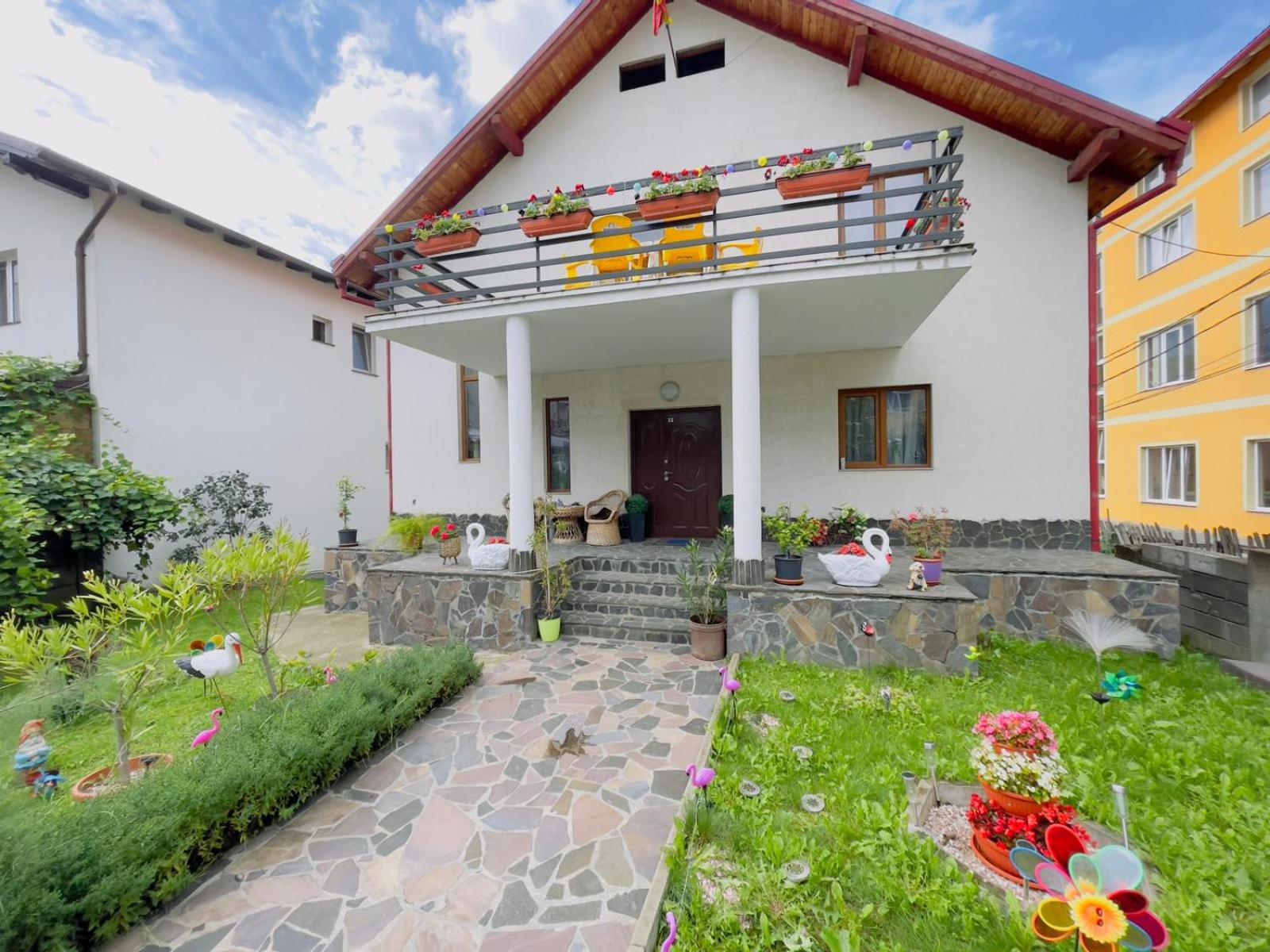 Vila Felicia view 2