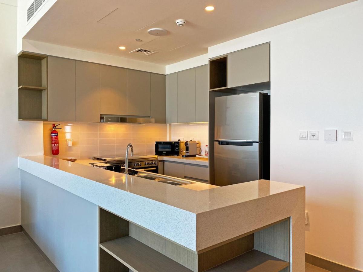 Modern Urban 3 bedroom apartment Dubai Creek Harbour