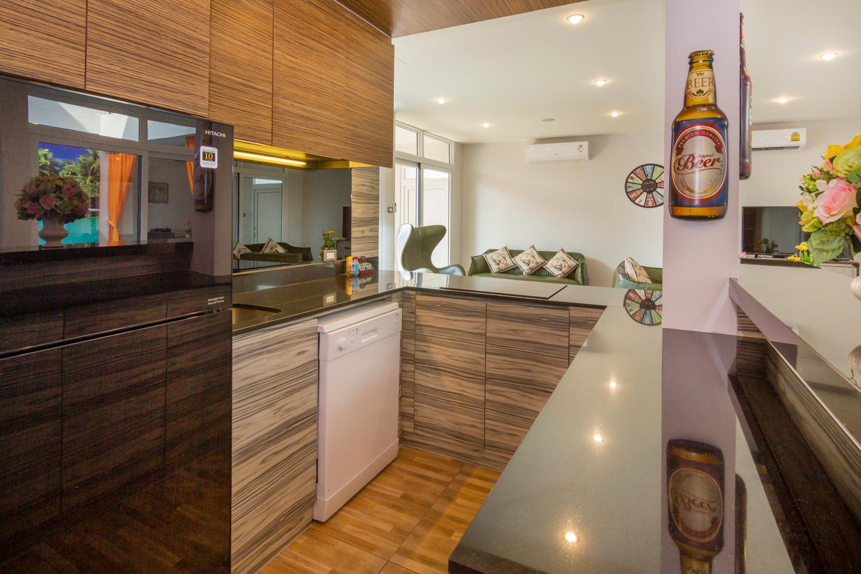 Tropicana Pool Villa