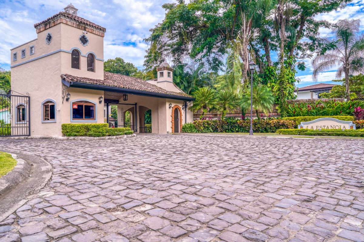 Hotel La Estancia #17 - Image 1