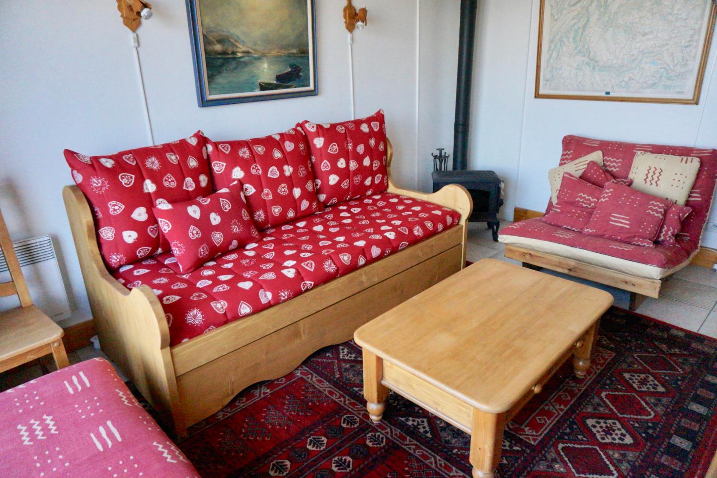 Chalet de Montalbert 32C 5-7 pers view 2