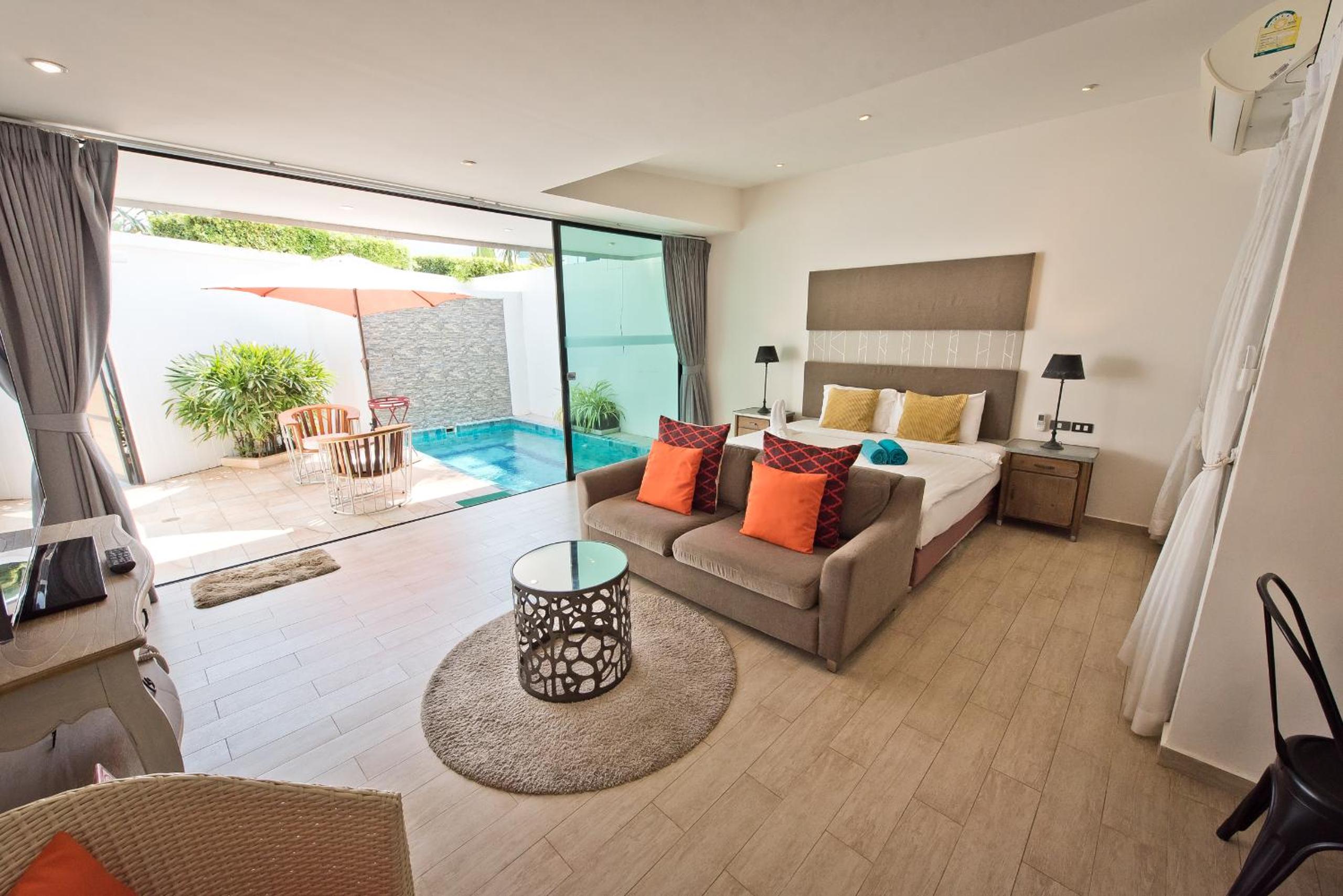 Tropicana Pool Villa