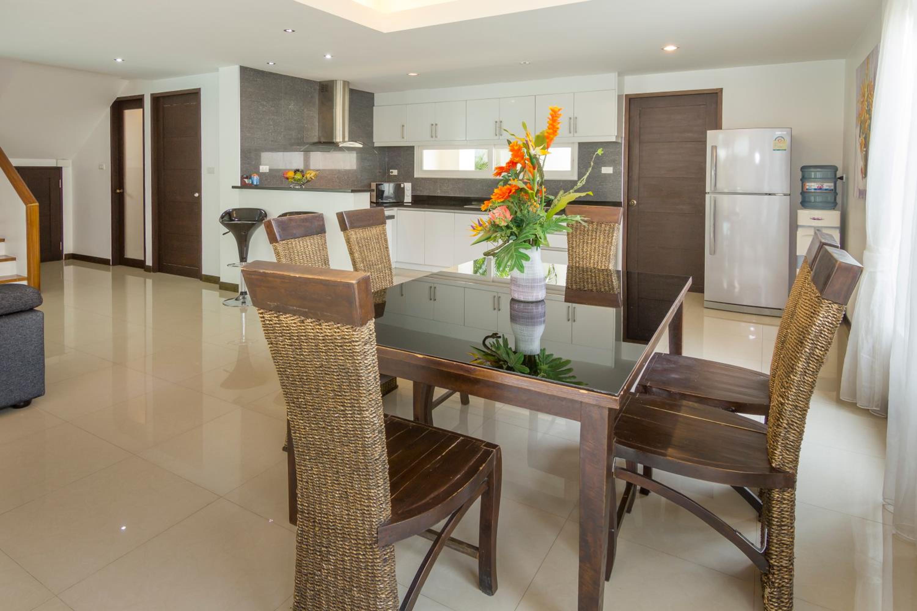 Tropicana Pool Villa