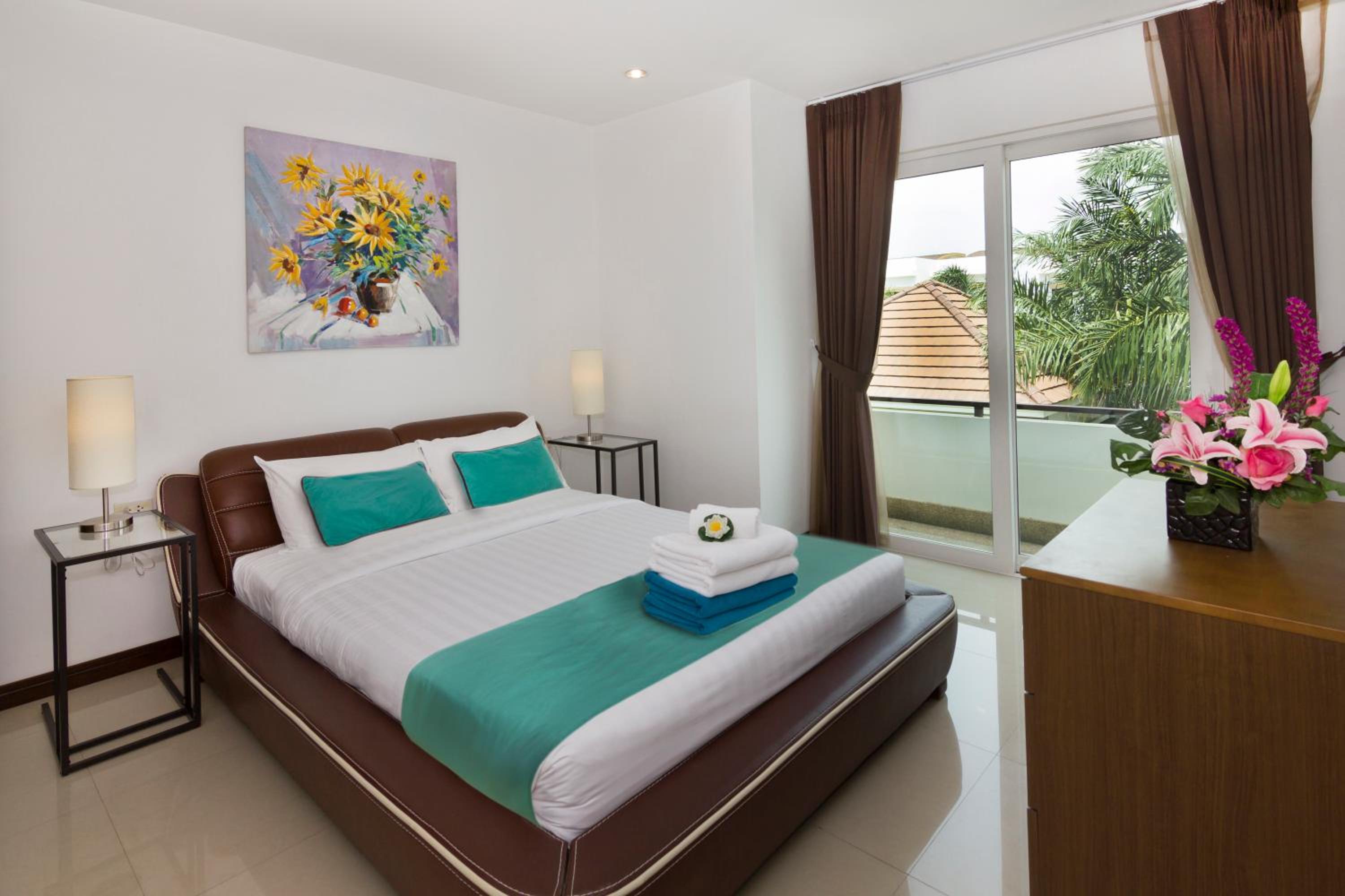 Tropicana Pool Villa