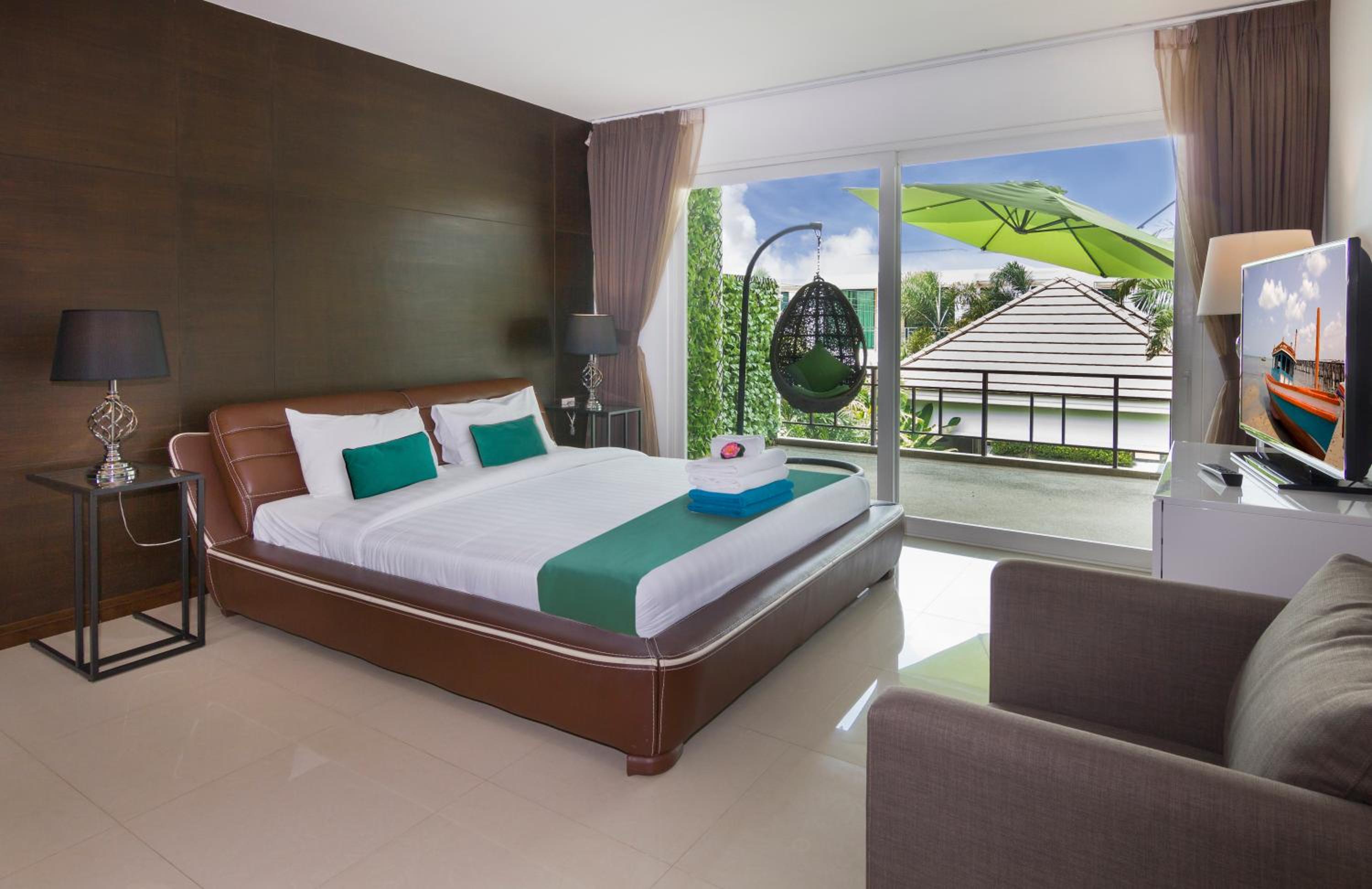 Tropicana Pool Villa