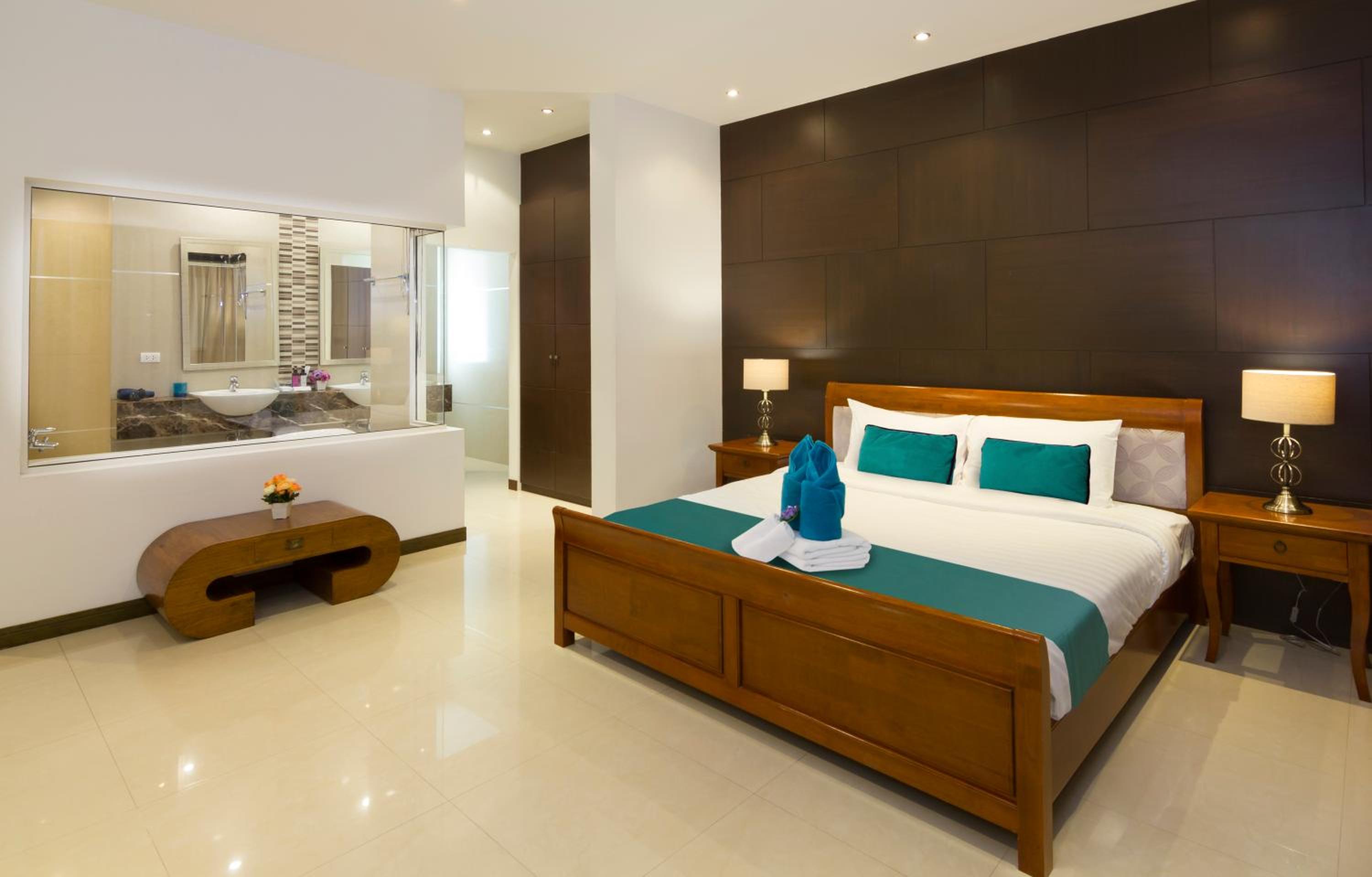Tropicana Pool Villa