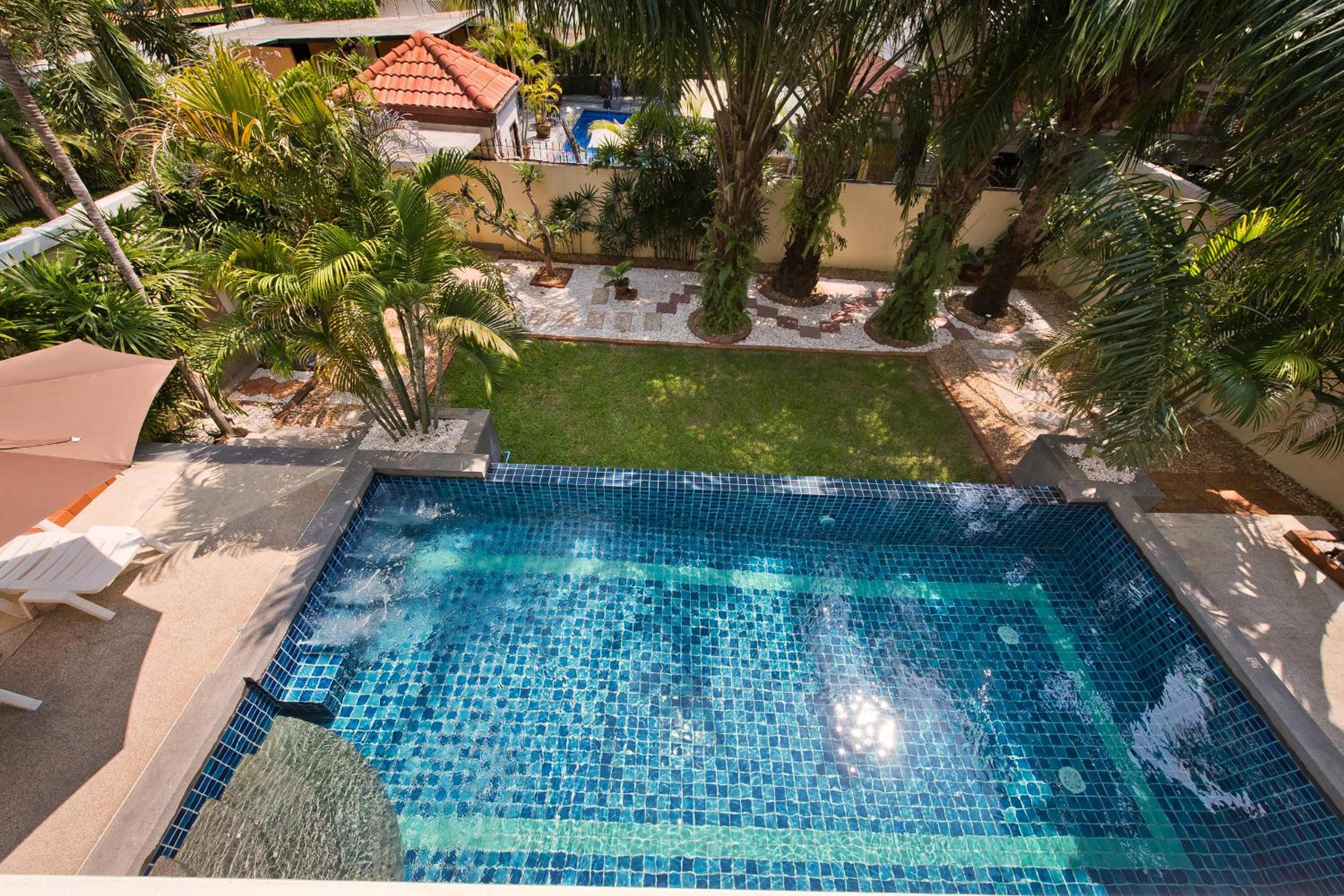 Tropicana Pool Villa
