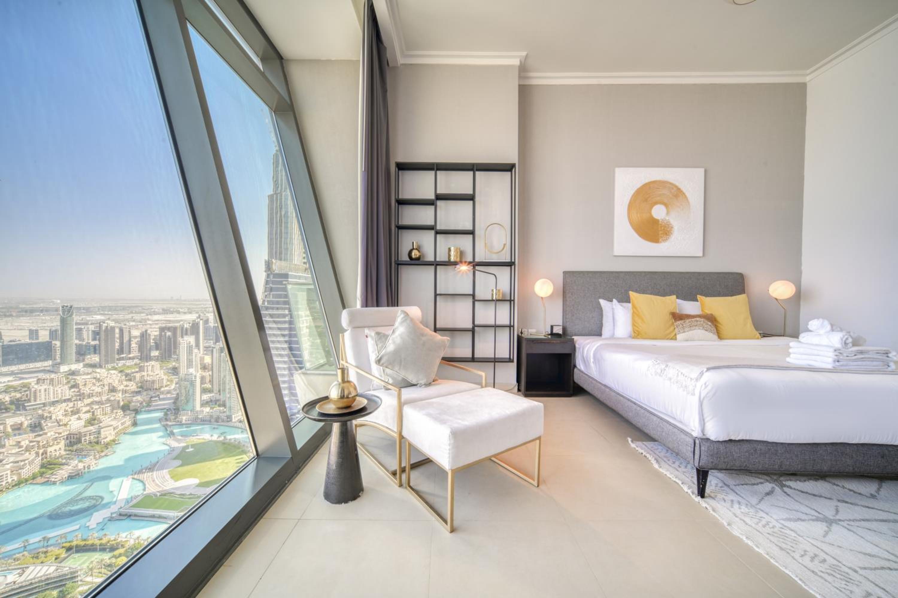Burj Vista, Downtown Dubai - Burj Khalifa View - Mint Stay