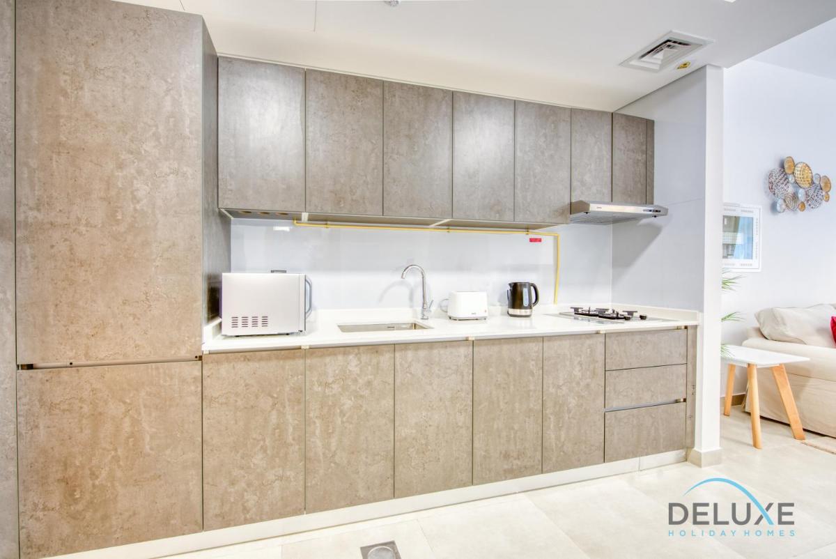 Lovely Studio in Pantheon Elysee JVC by Deluxe Holiday Homes