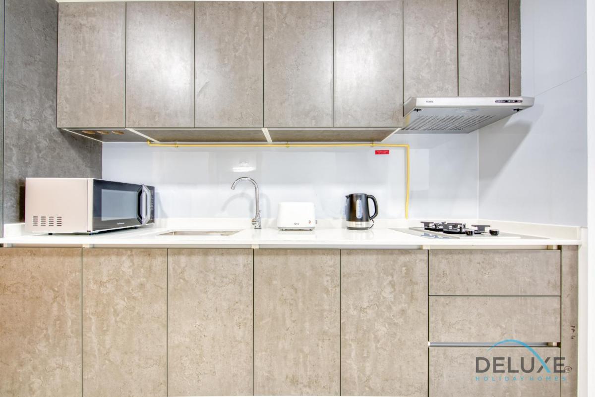 Lovely Studio in Pantheon Elysee JVC by Deluxe Holiday Homes