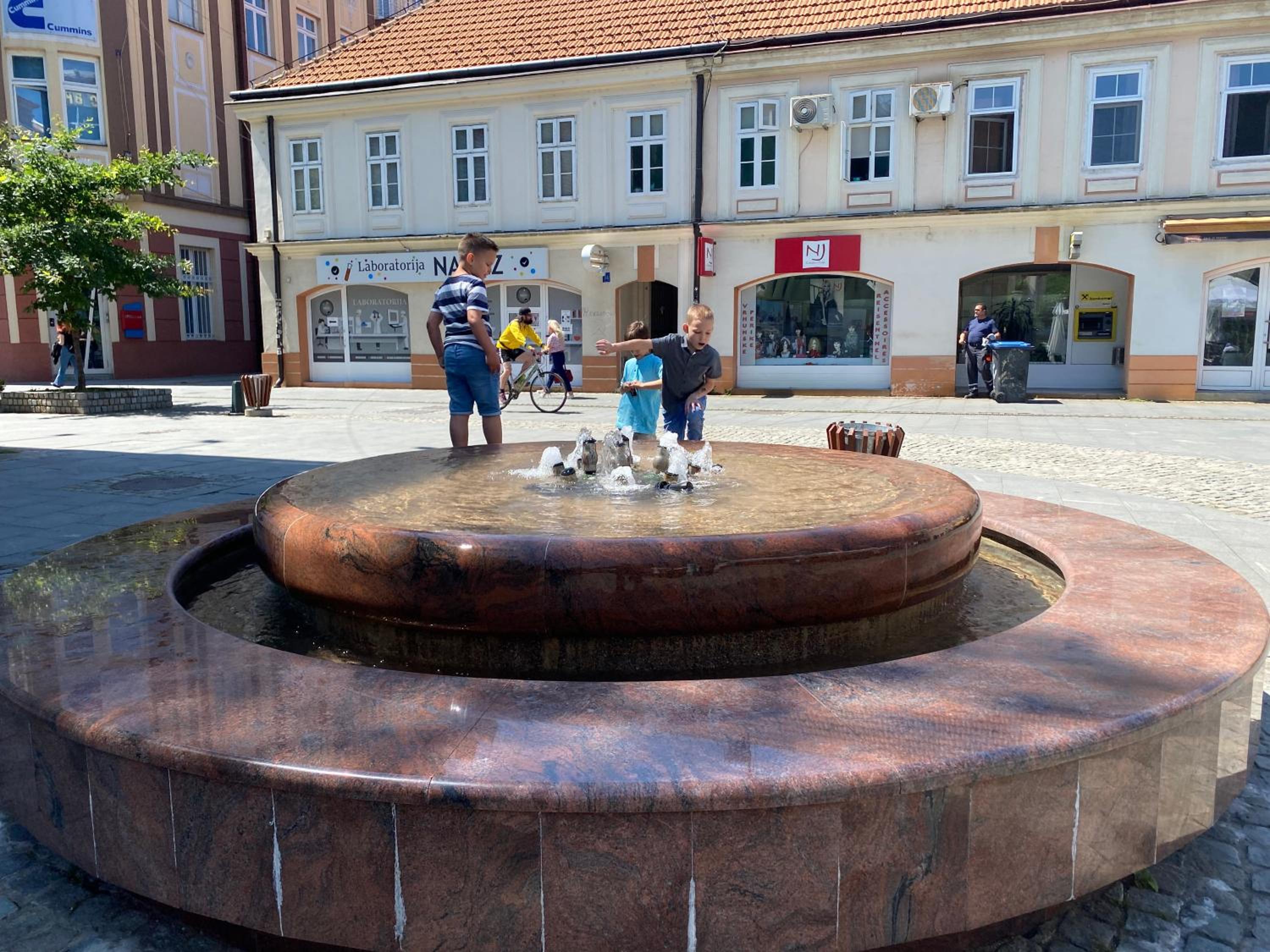 Photo 20
