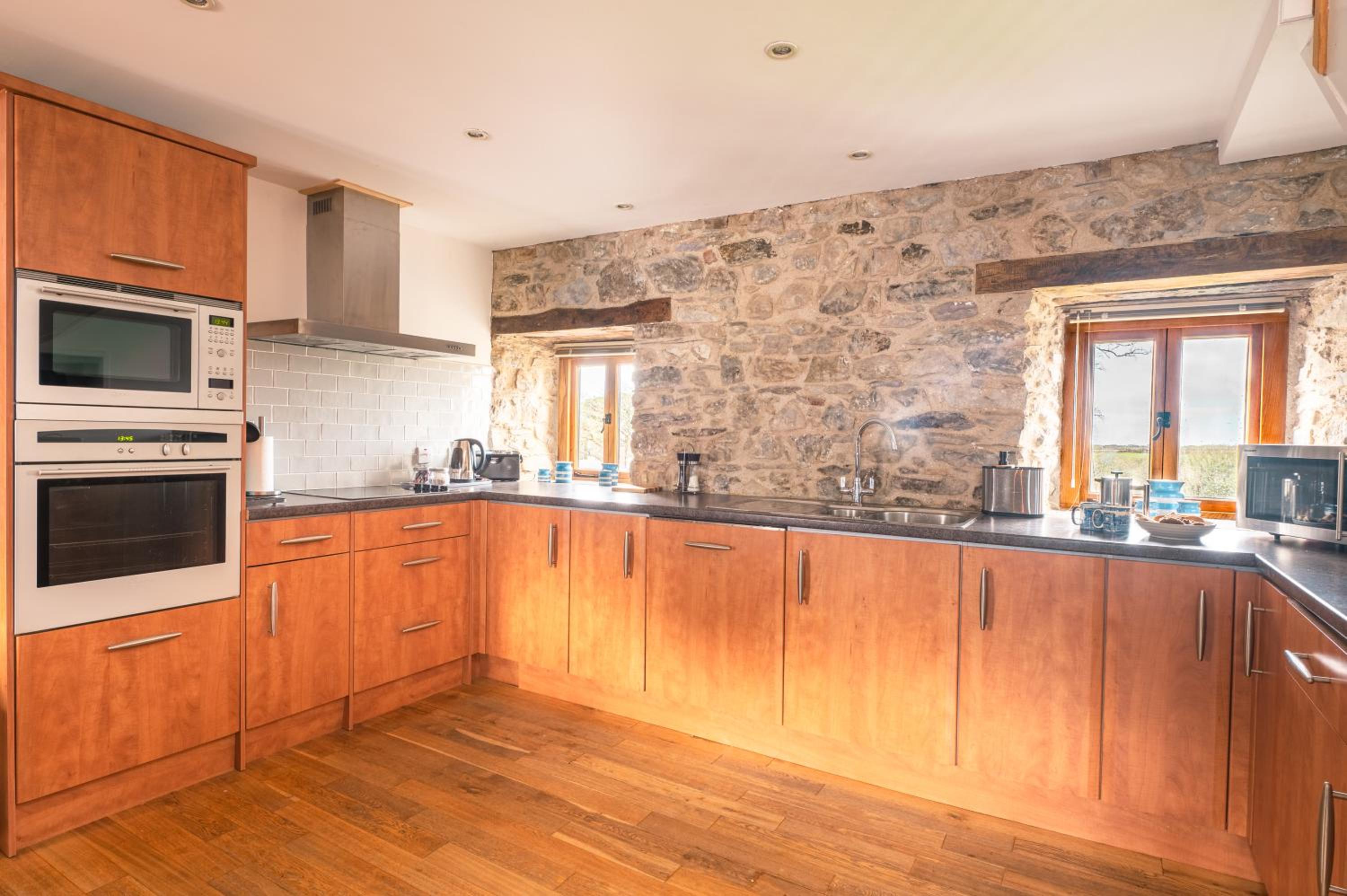 Stunning Converted Granary in Heart of St Davids view 3