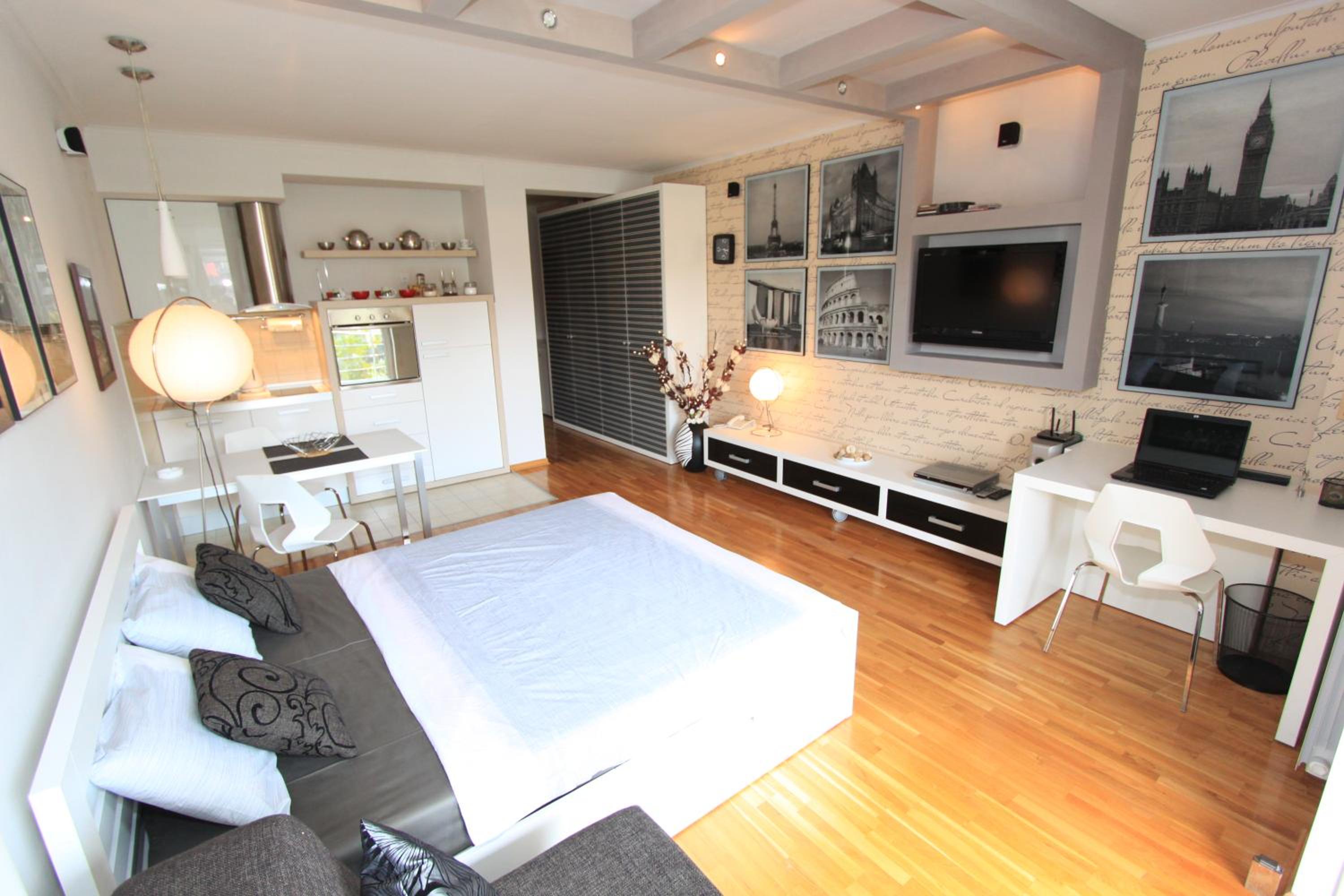 BASE Accommodation Apartments view 4
