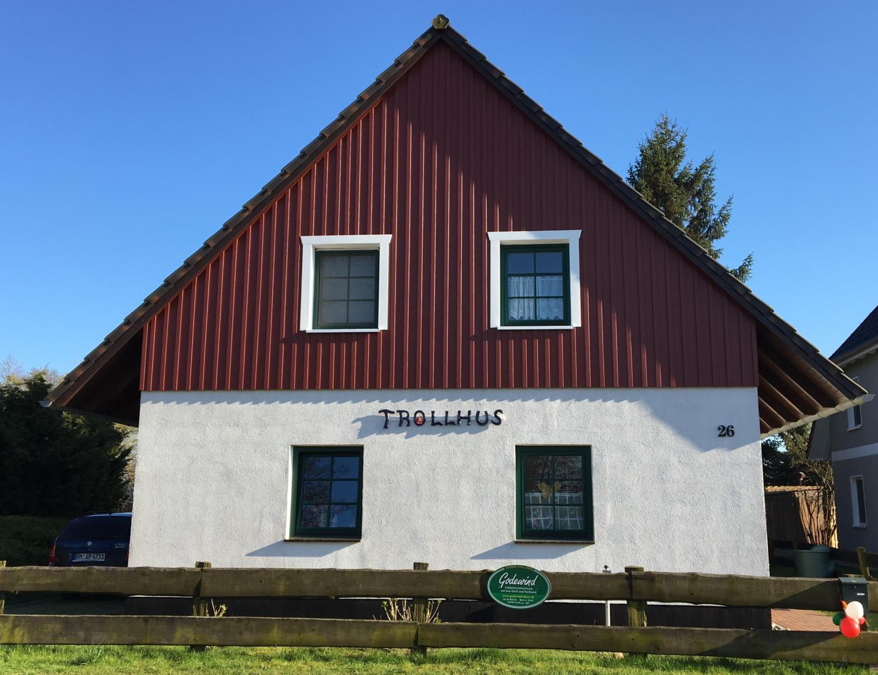 TROLLHUS - Großes familienfreundliches Ferienhaus
