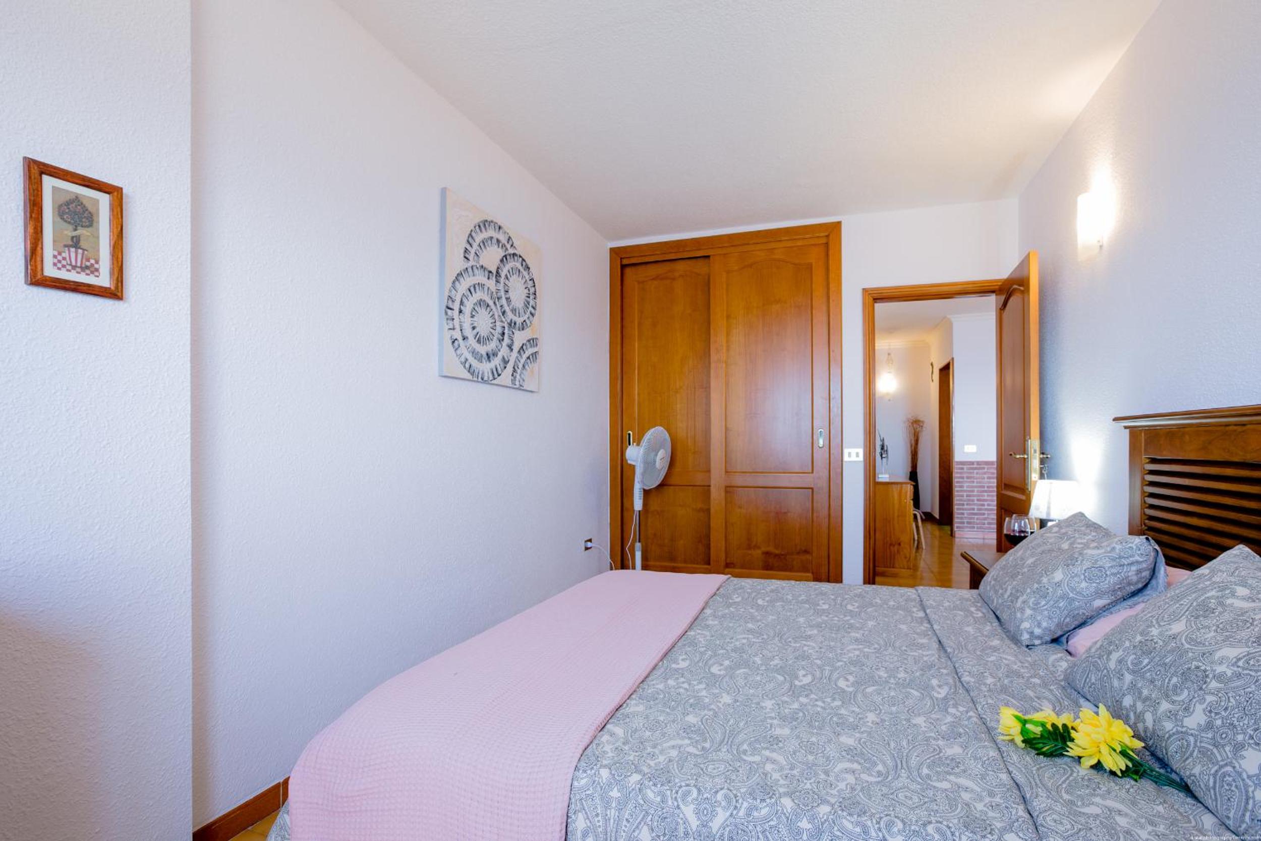 FRONT LiNE OCEAN ViEW 2BeD Wi-Fi YOUR HOLiDAY HOME view 4