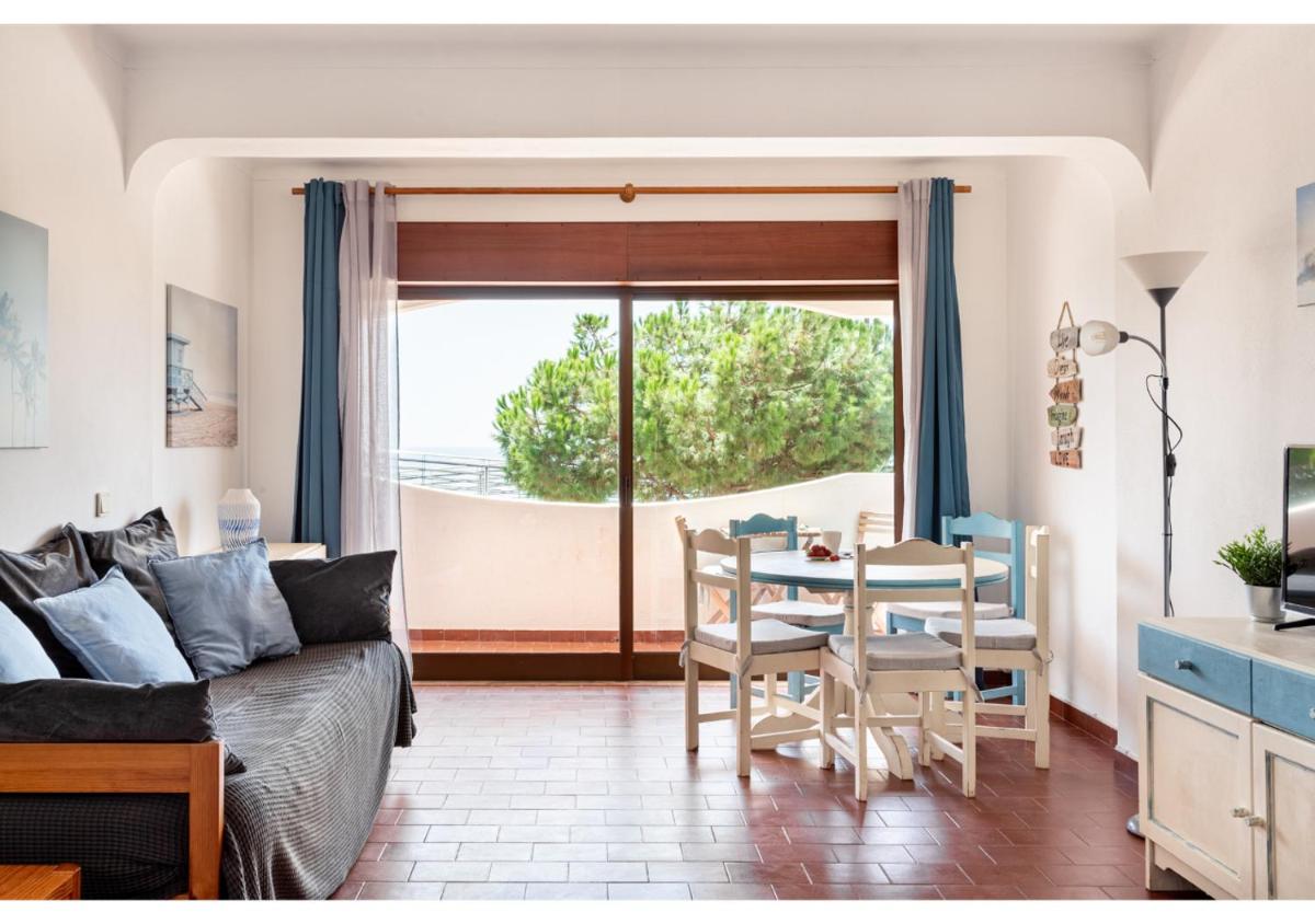Adorable flat with balcony photo 2