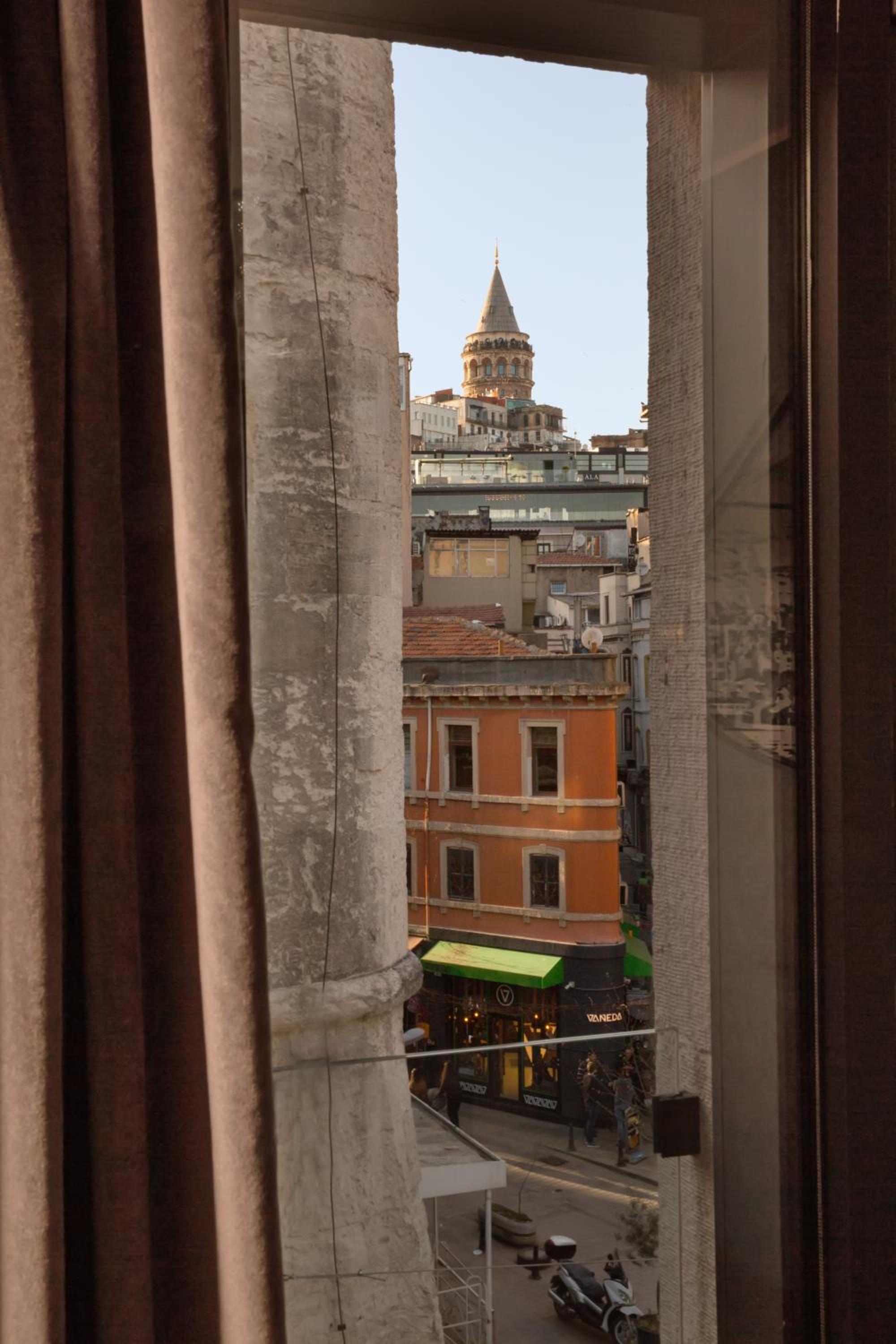 The Wings Otel İstanbul - Image 35