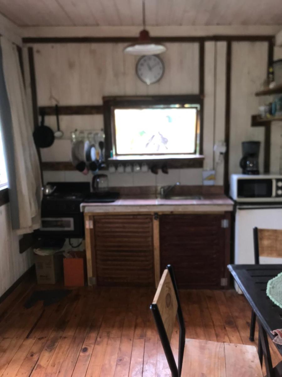 Los Bananos - Tiny Wood Cabin