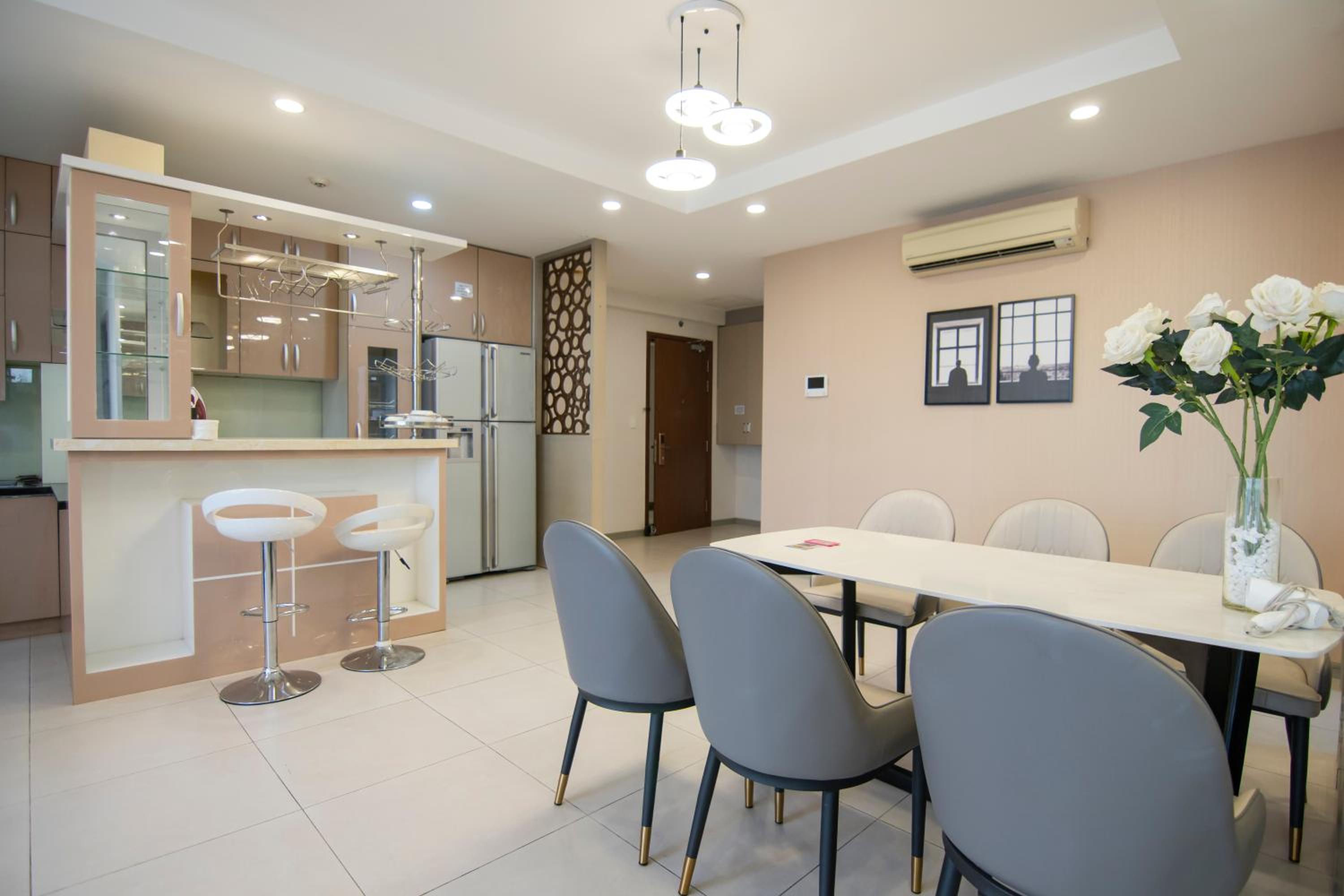 Luxury Gold Apartment 86 -Rooftop Pool Central City