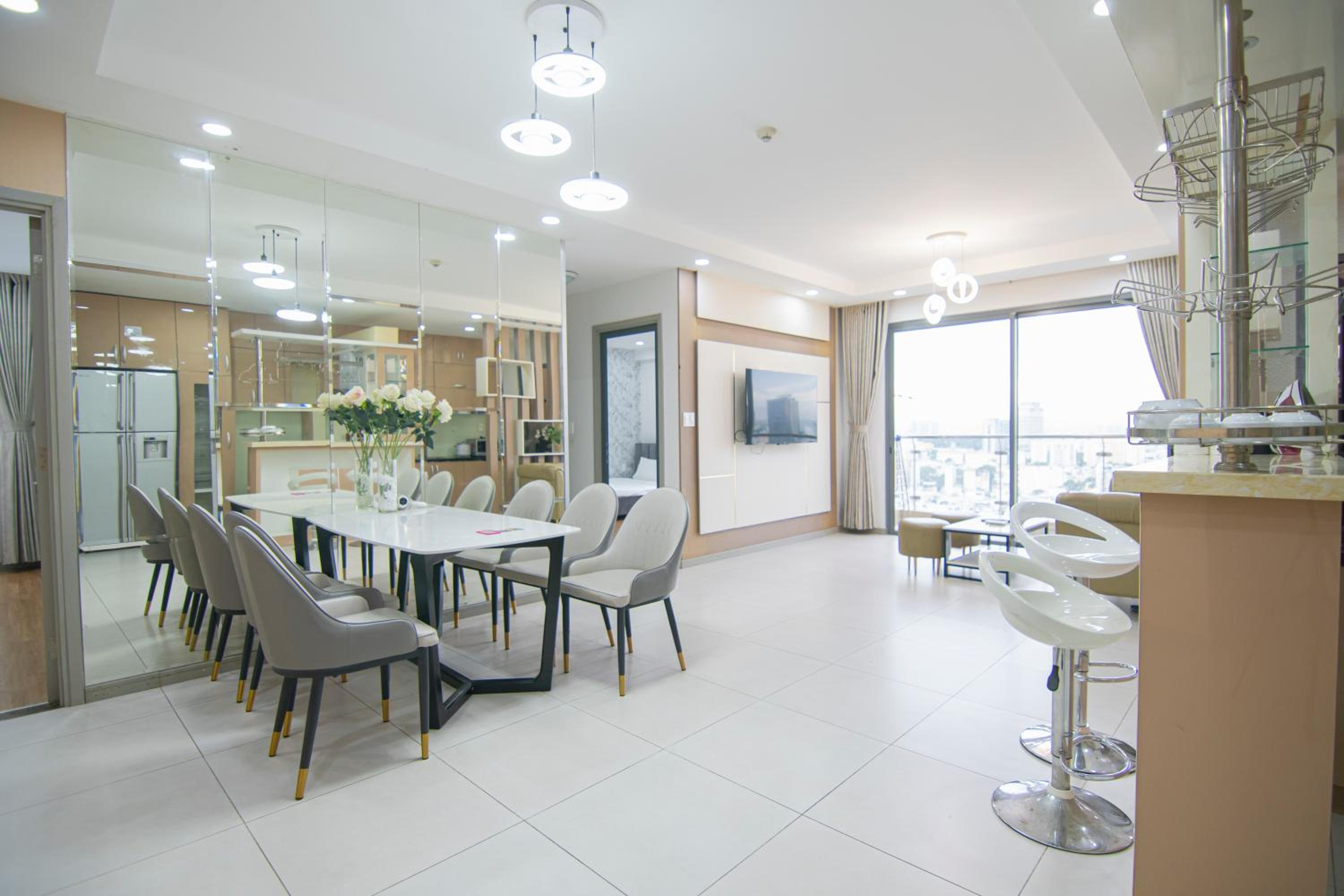 Luxury Gold Apartment 86 -Rooftop Pool Central City