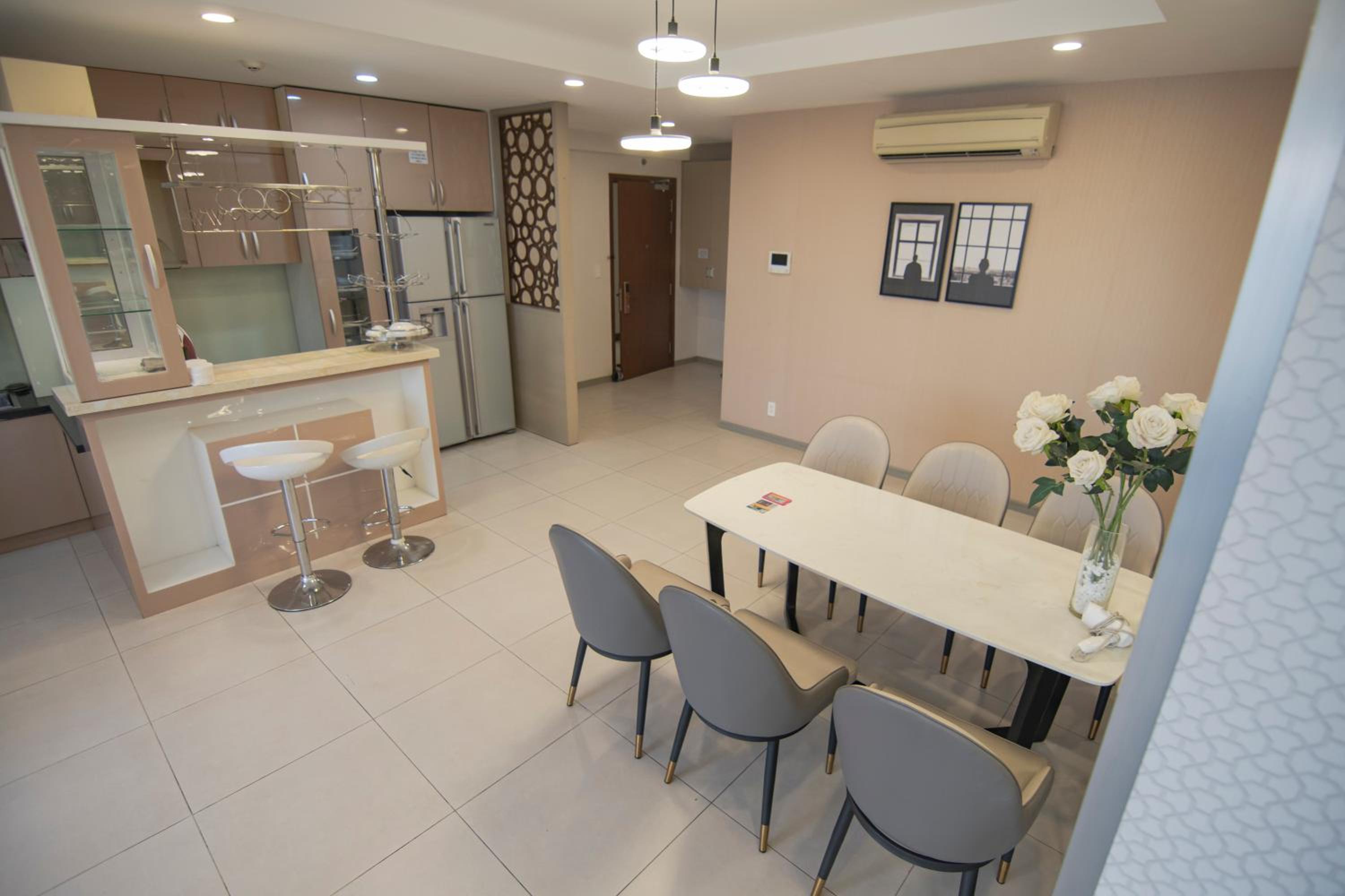 Luxury Gold Apartment 86 -Rooftop Pool Central City