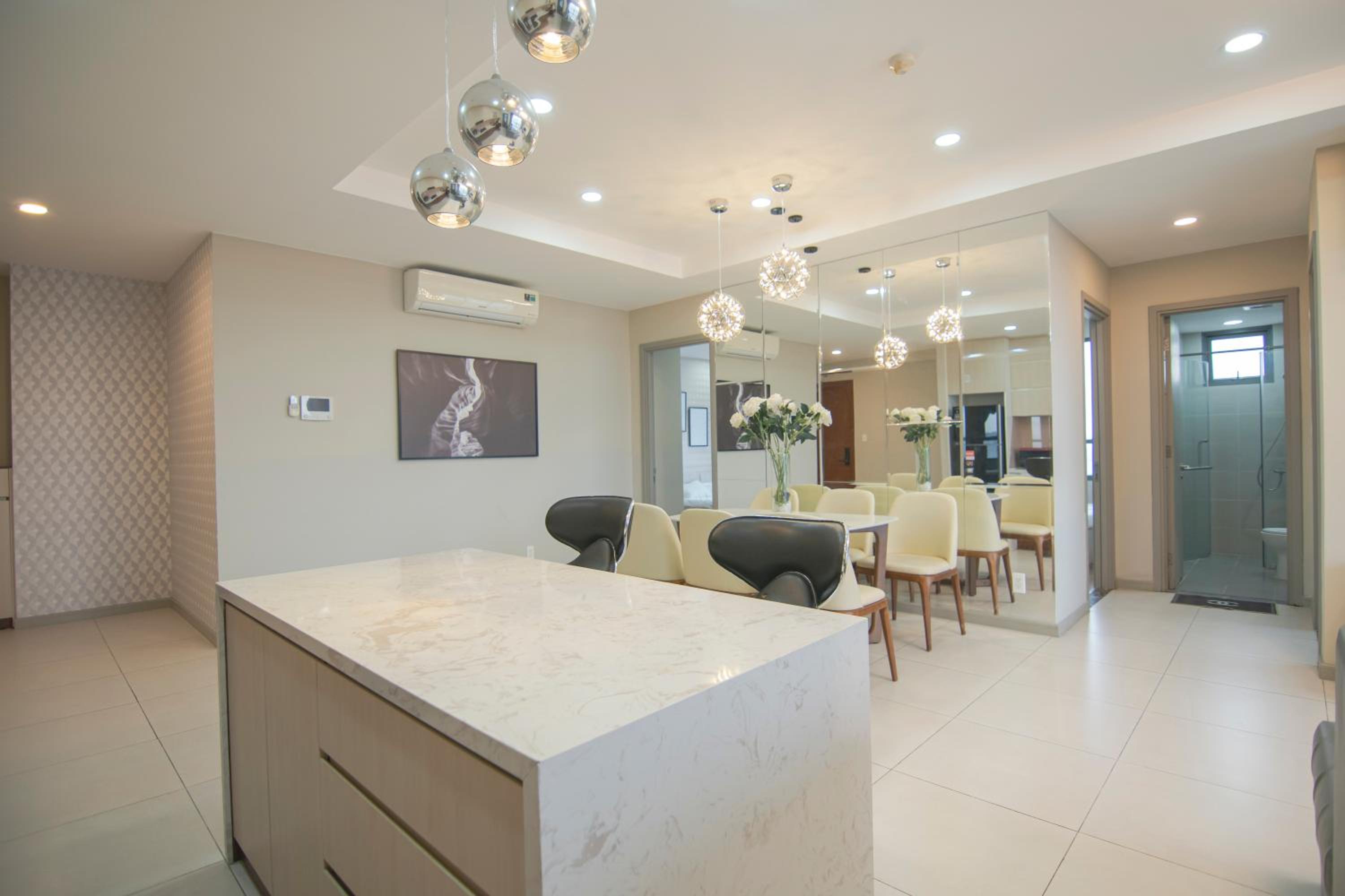 Luxury Gold Apartment 86 -Rooftop Pool Central City
