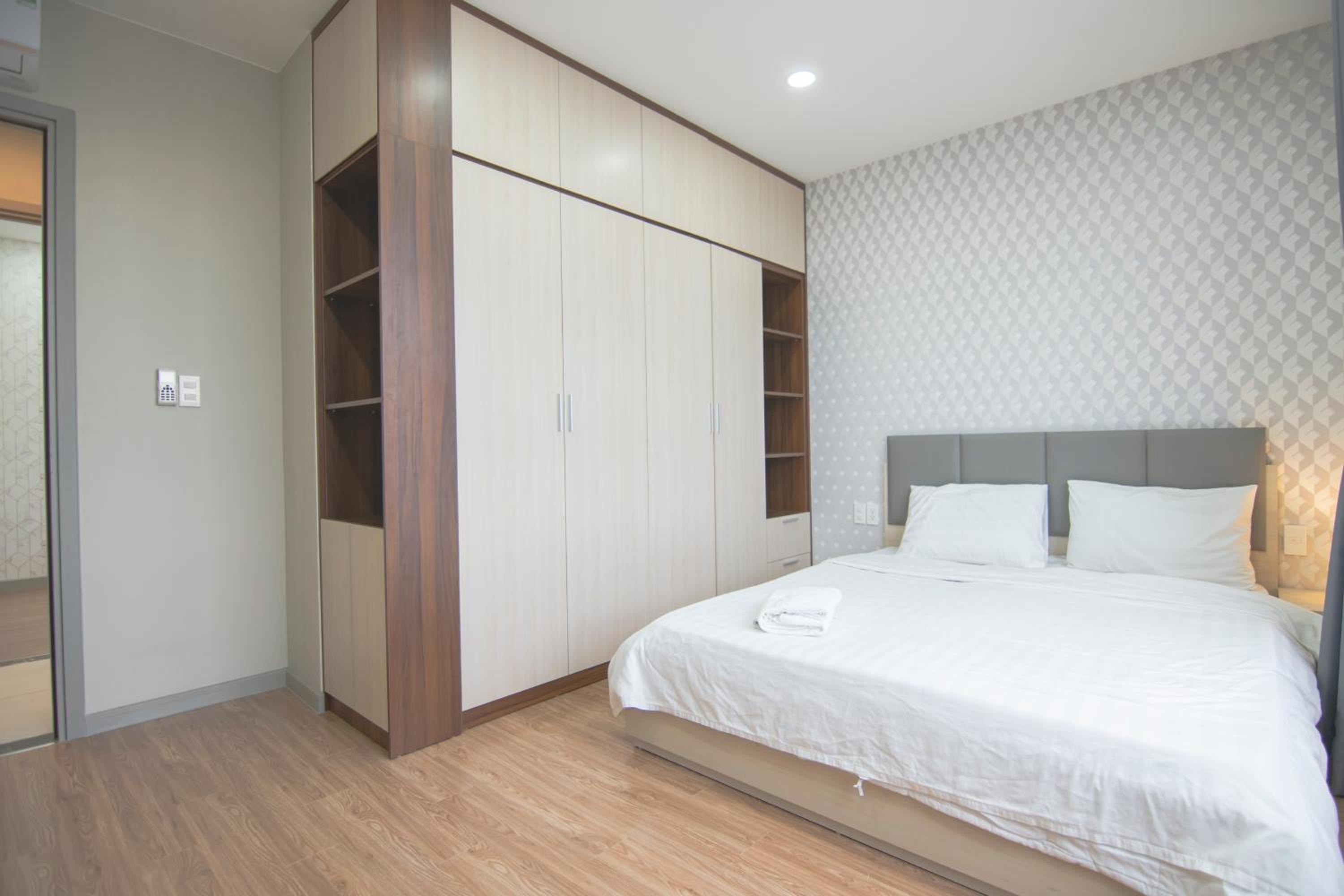Luxury Gold Apartment 86 -Rooftop Pool Central City