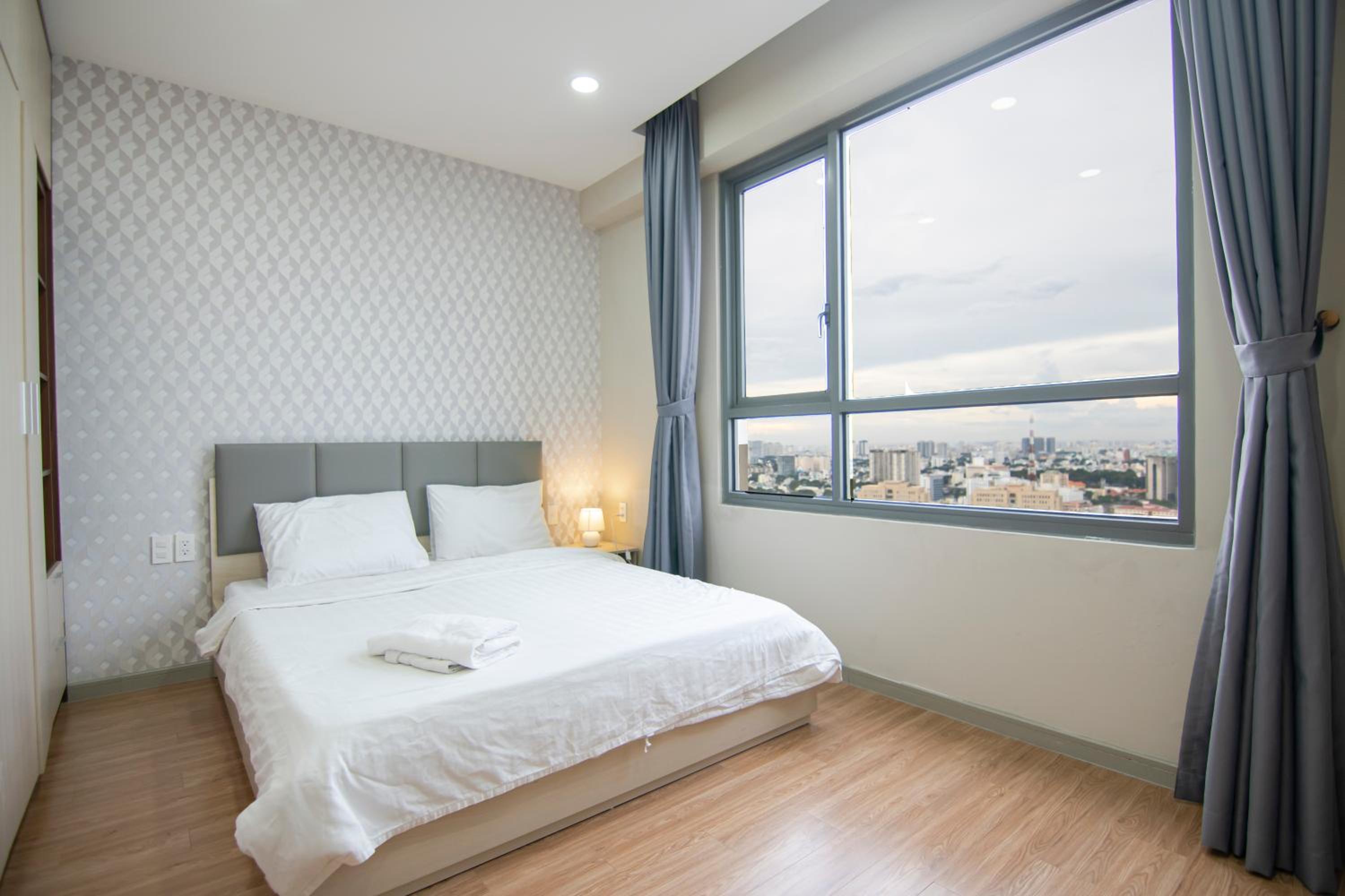 Luxury Gold Apartment 86 -Rooftop Pool Central City