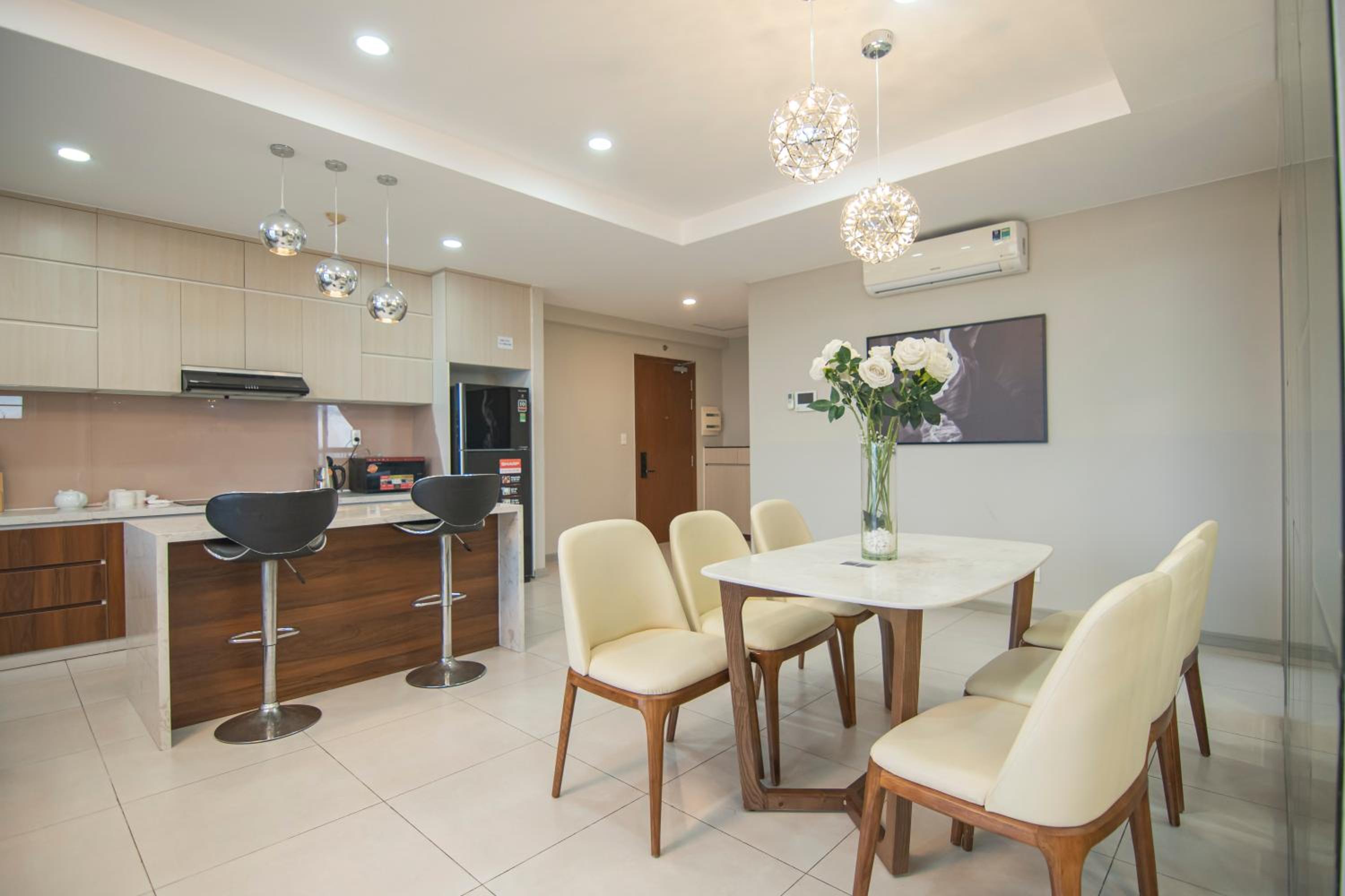 Luxury Gold Apartment 86 -Rooftop Pool Central City