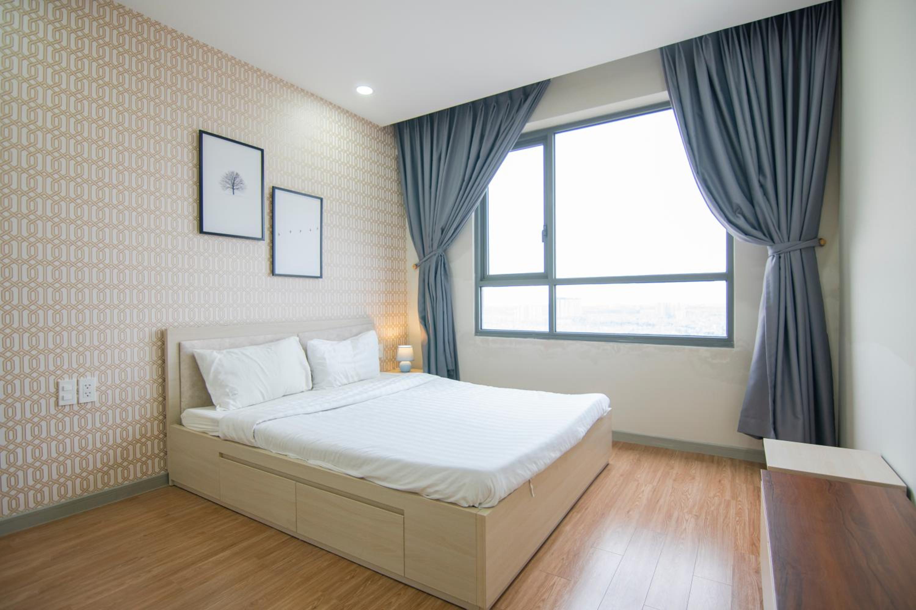 Luxury Gold Apartment 86 -Rooftop Pool Central City
