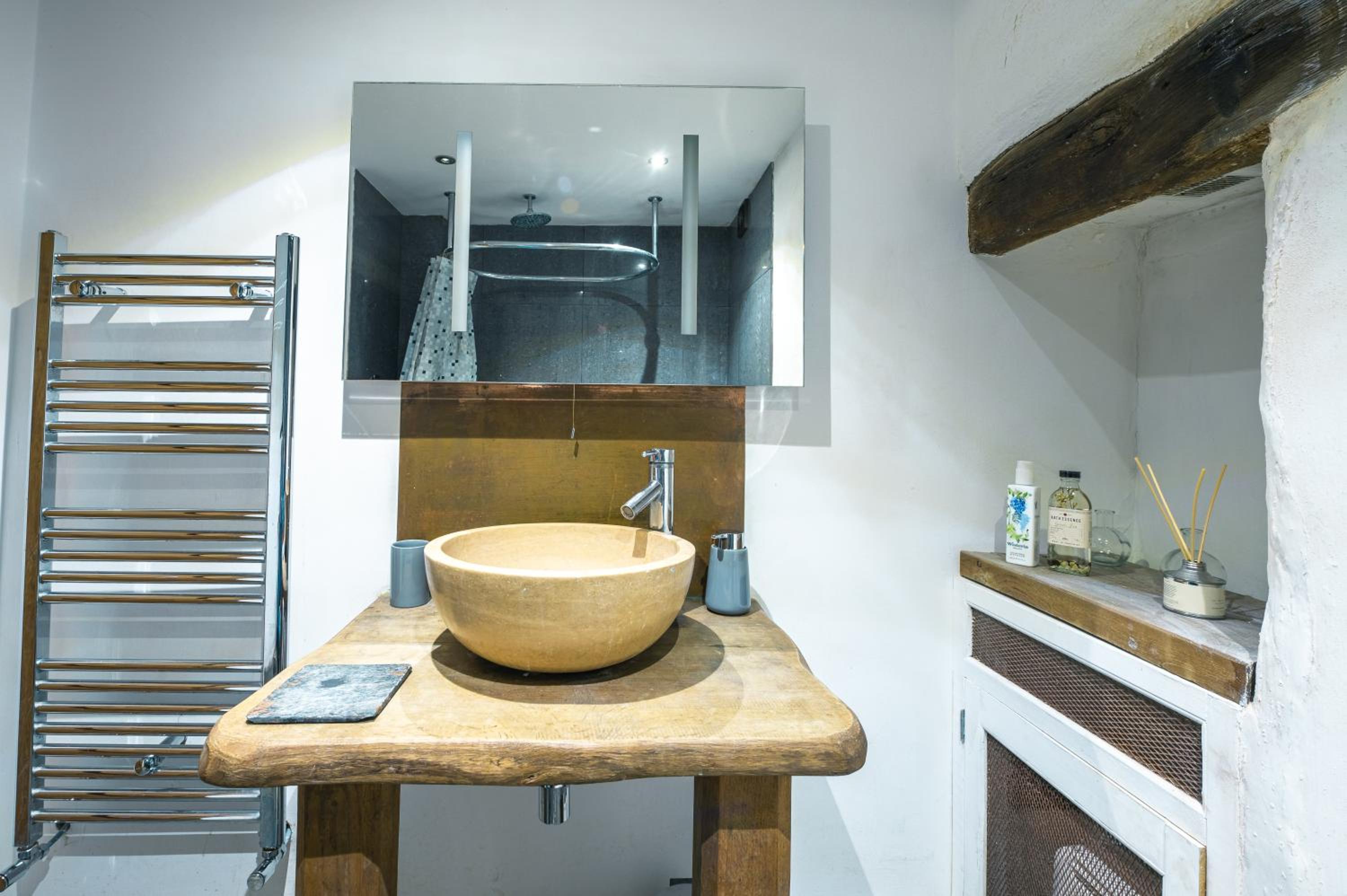 Photo 12