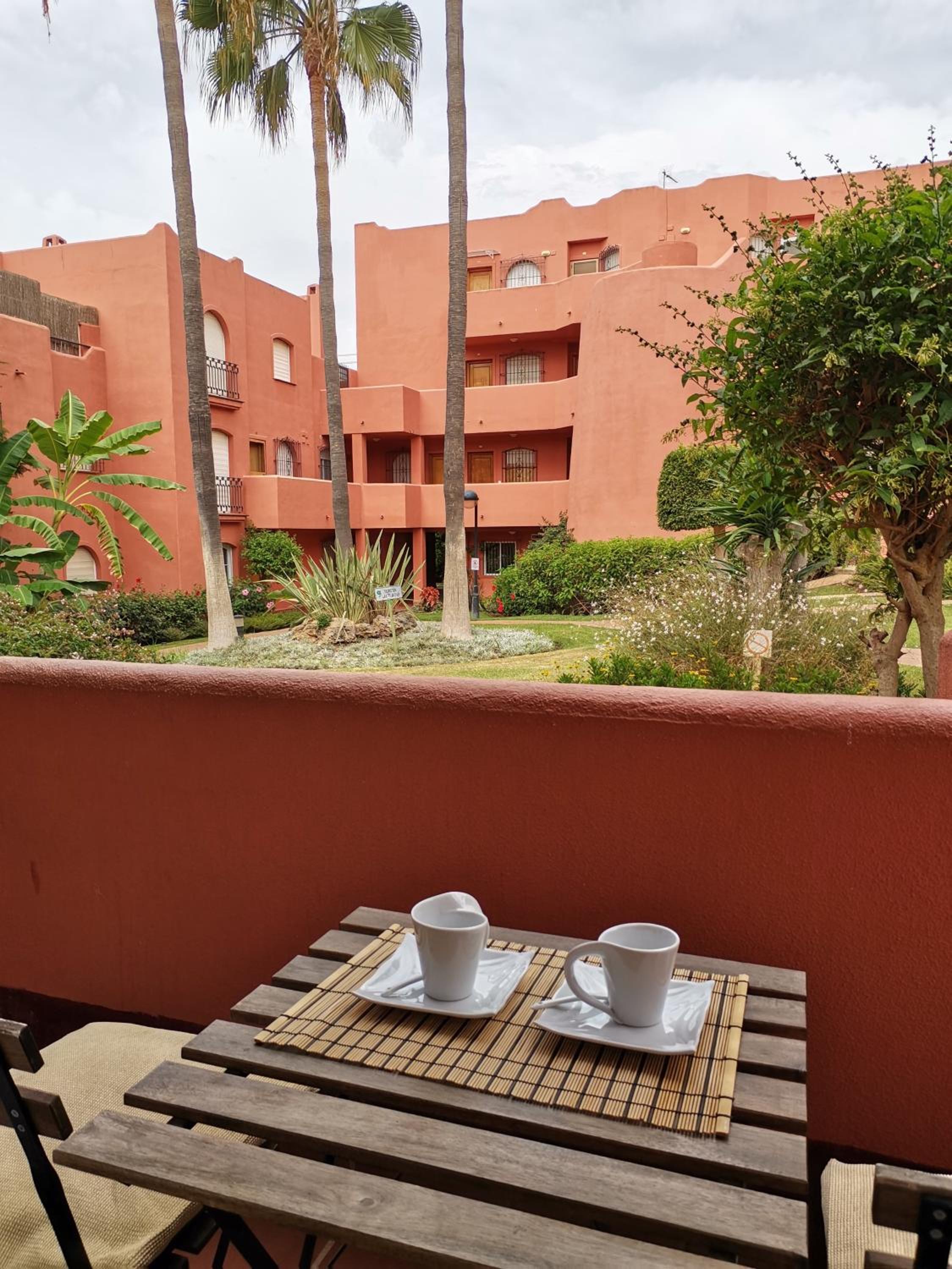 Marbella Beach, apartamento para 2 en Alvarito Playa view 4