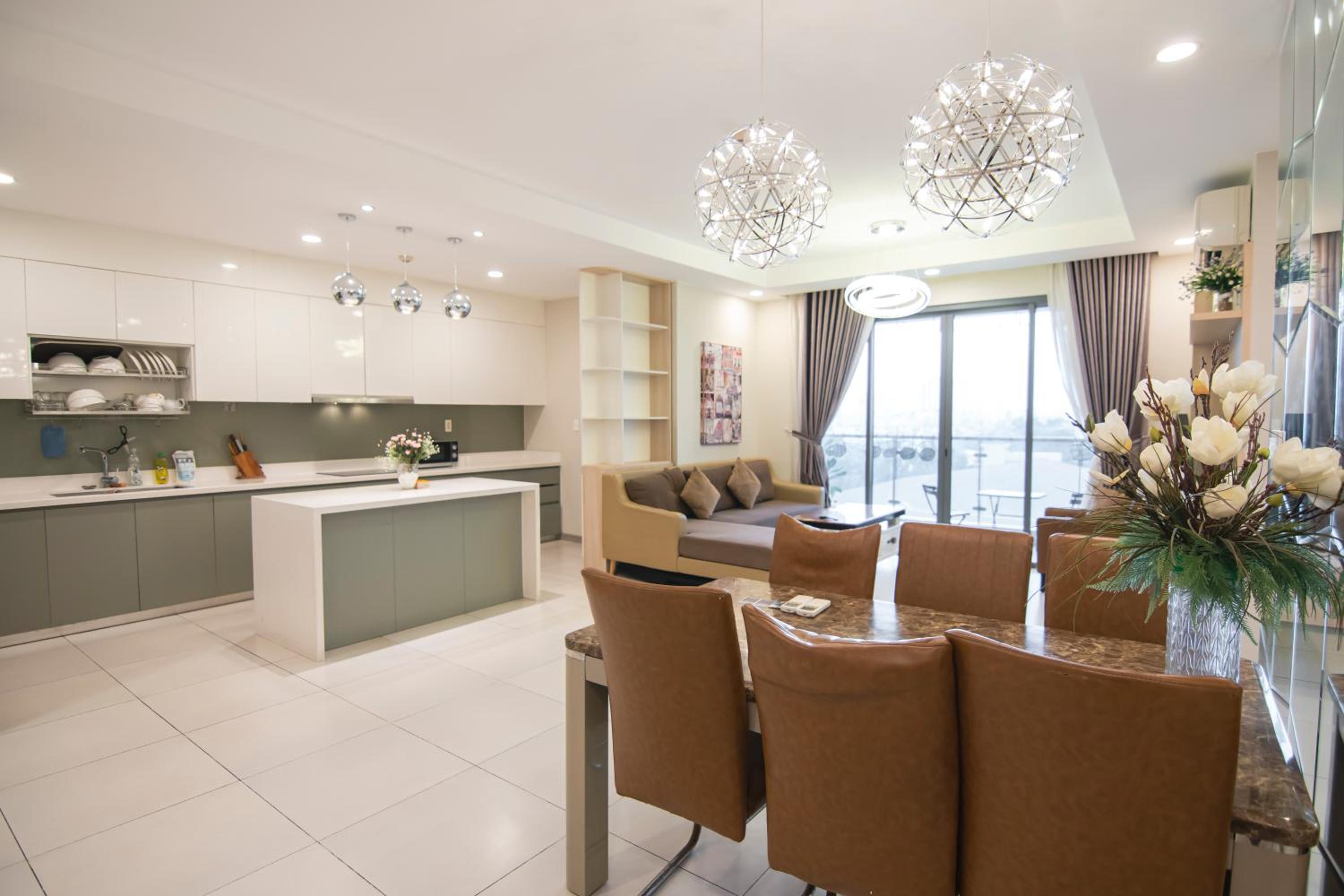 Luxury Gold Apartment 86 -Rooftop Pool Central City