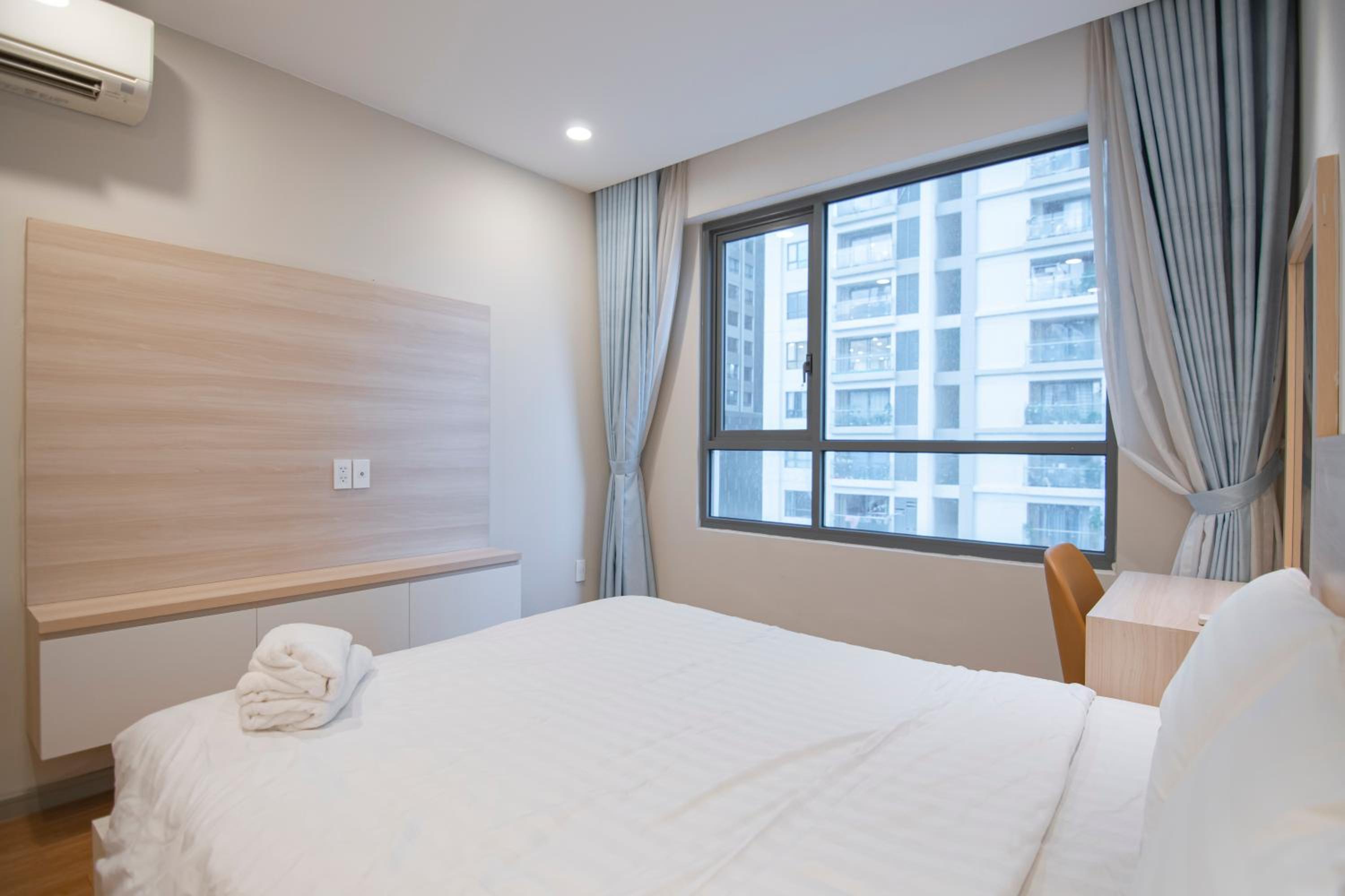 Luxury Gold Apartment 86 -Rooftop Pool Central City