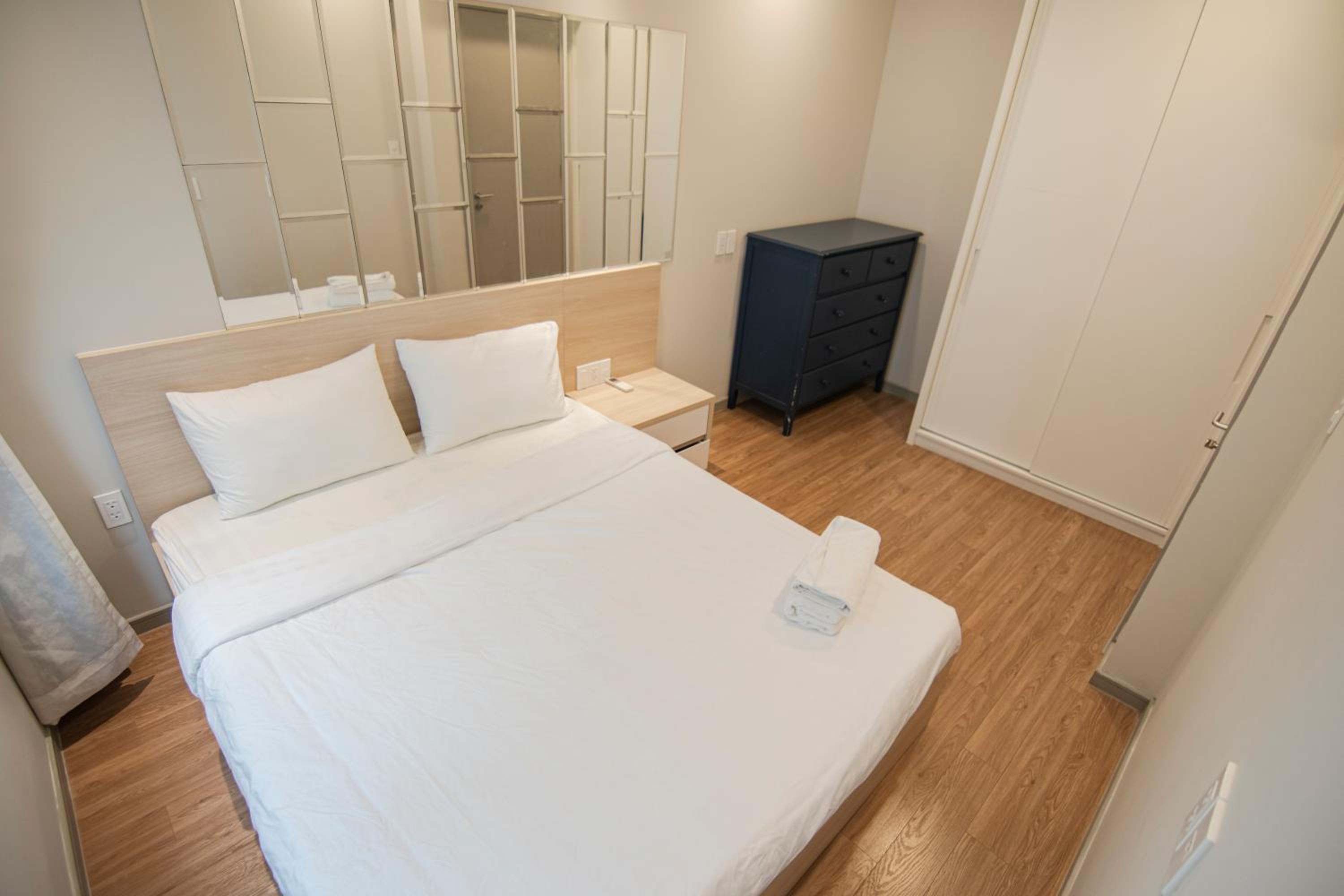 Luxury Gold Apartment 86 -Rooftop Pool Central City