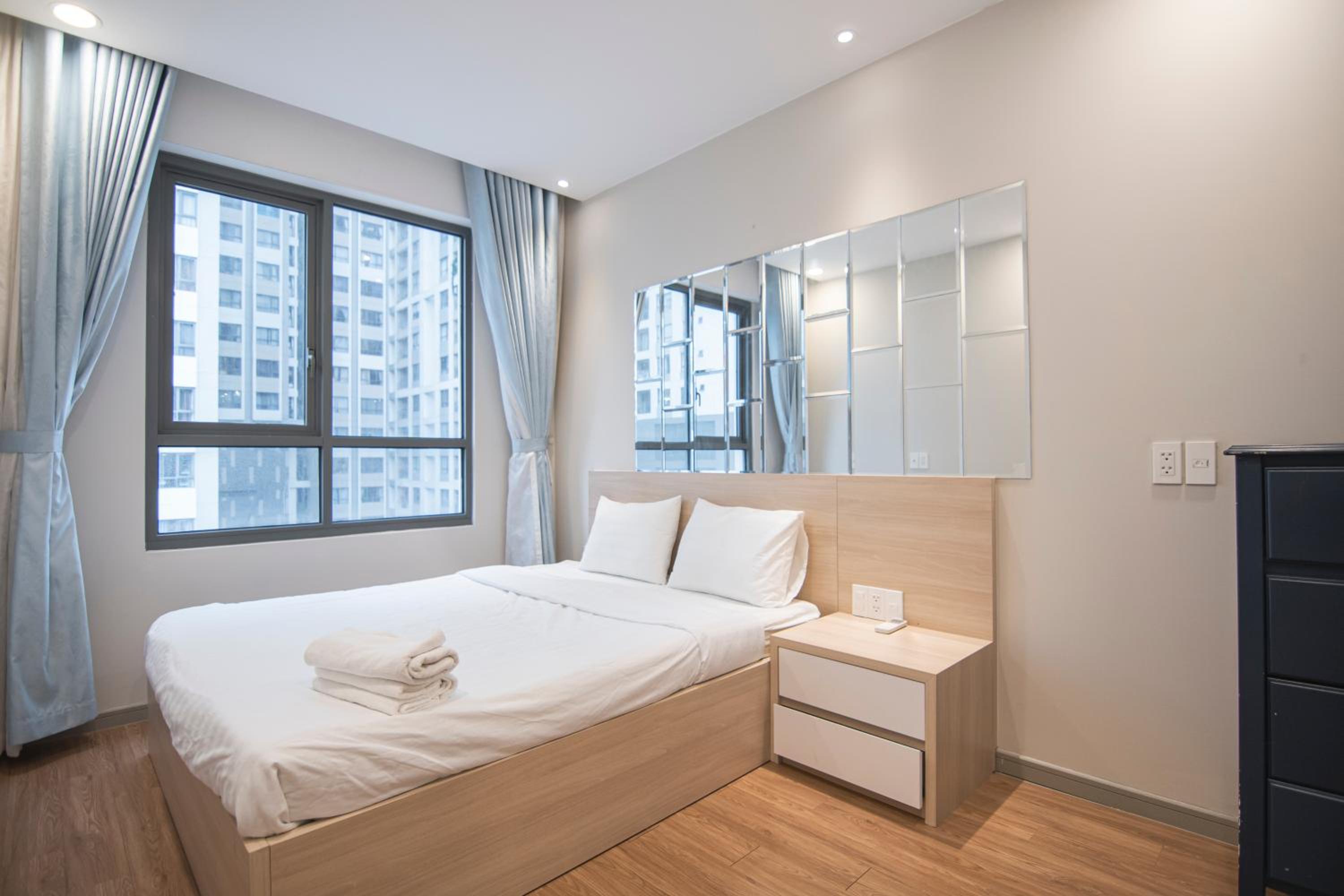 Luxury Gold Apartment 86 -Rooftop Pool Central City