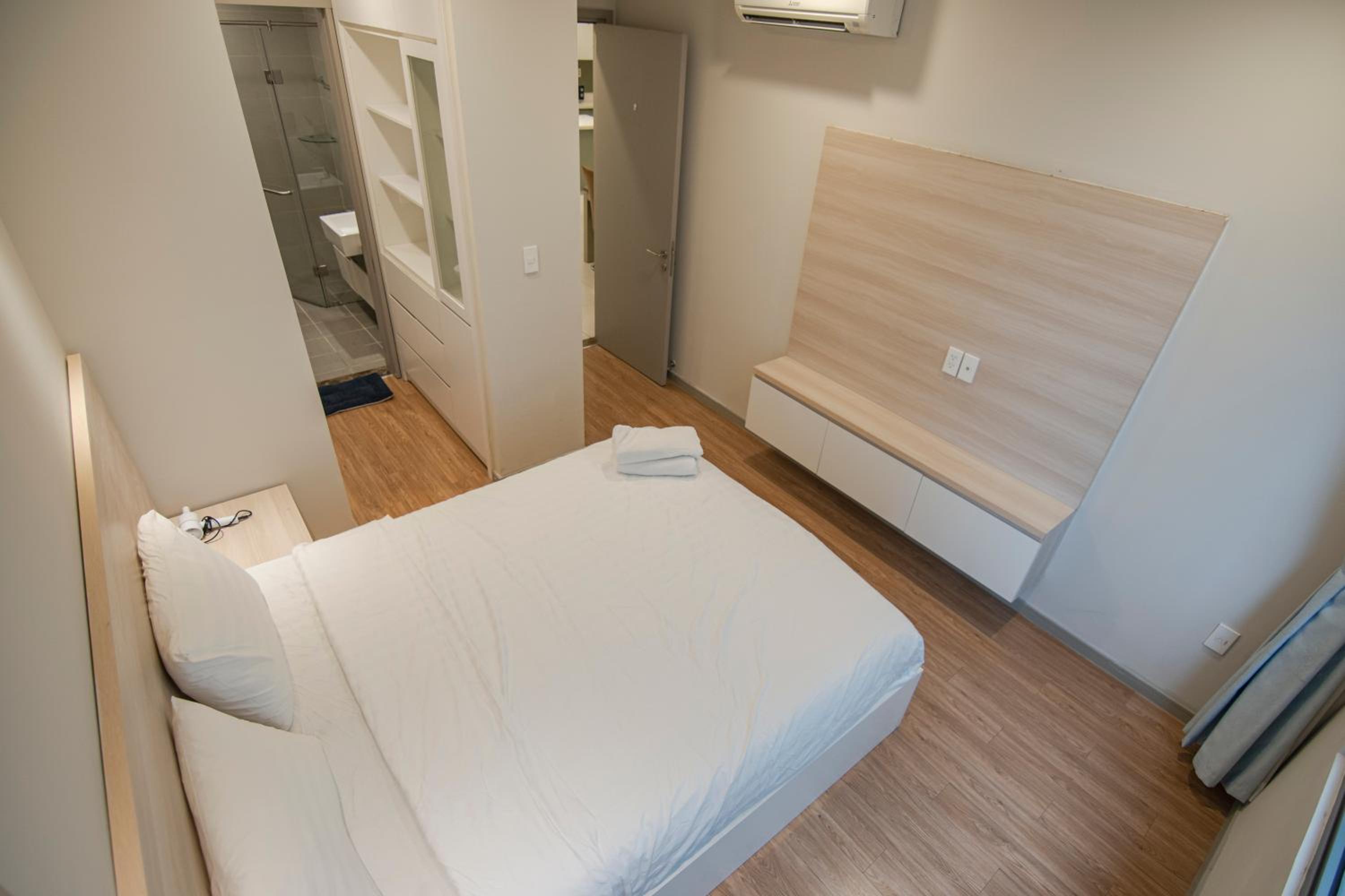 Luxury Gold Apartment 86 -Rooftop Pool Central City