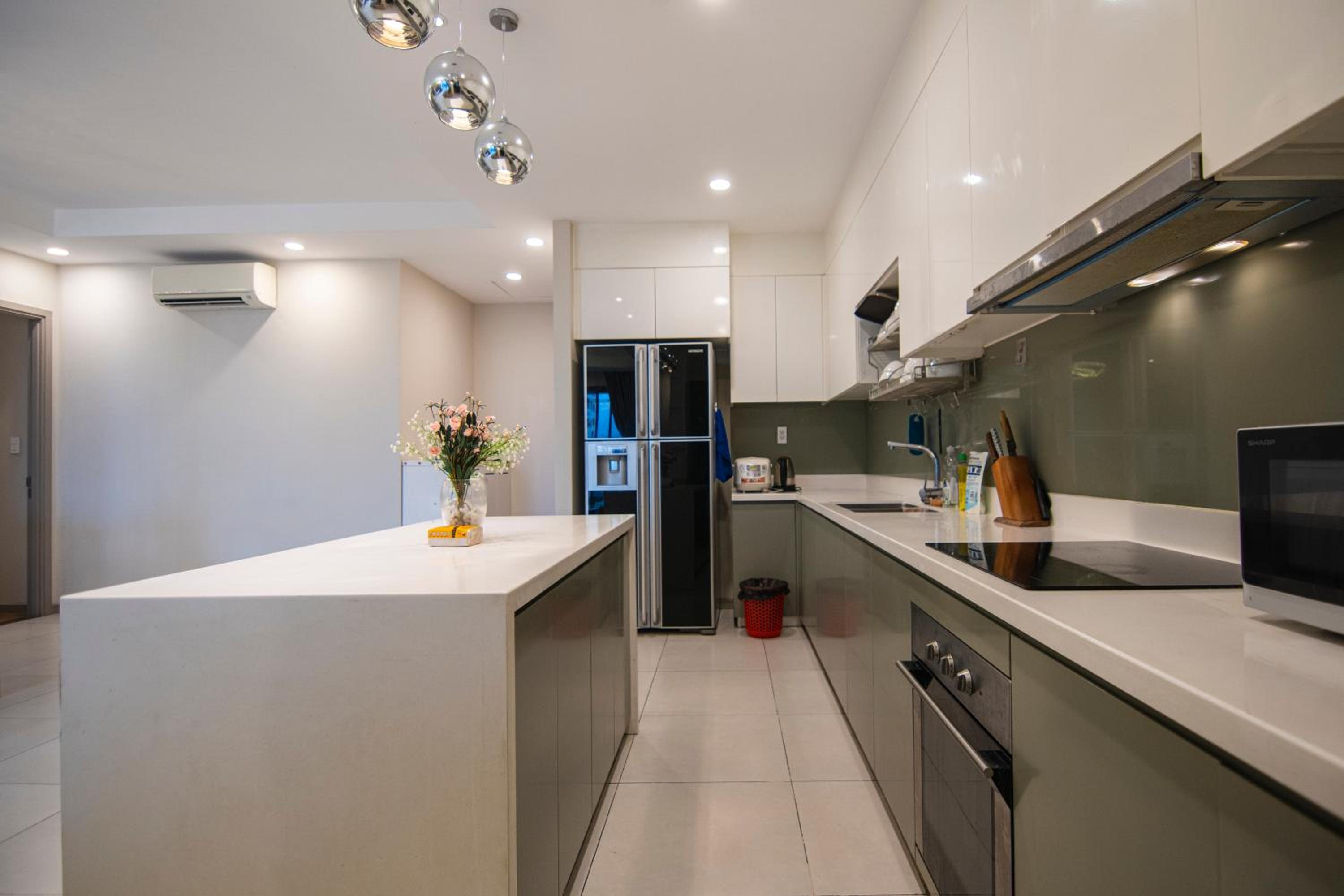 Luxury Gold Apartment 86 -Rooftop Pool Central City