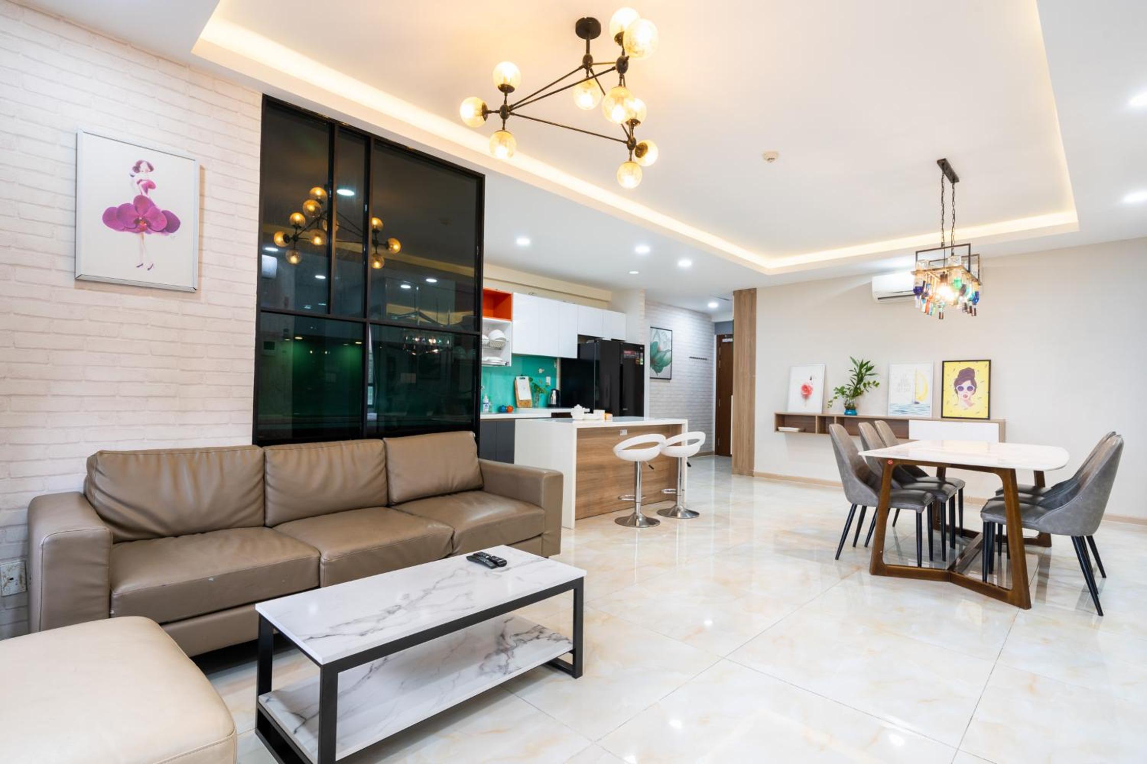 Luxury Gold Apartment 86 -Rooftop Pool Central City