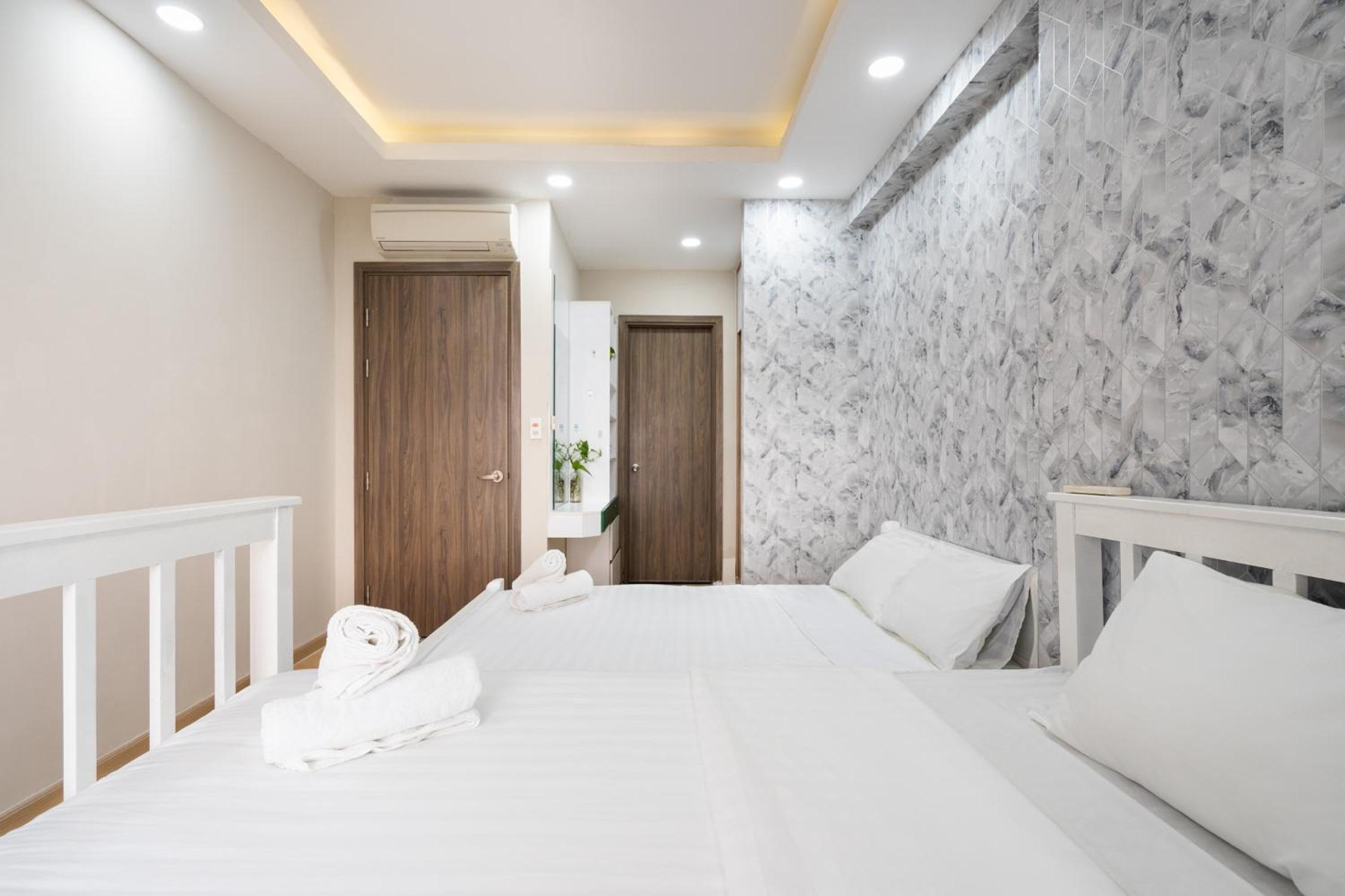 Luxury Gold Apartment 86 -Rooftop Pool Central City