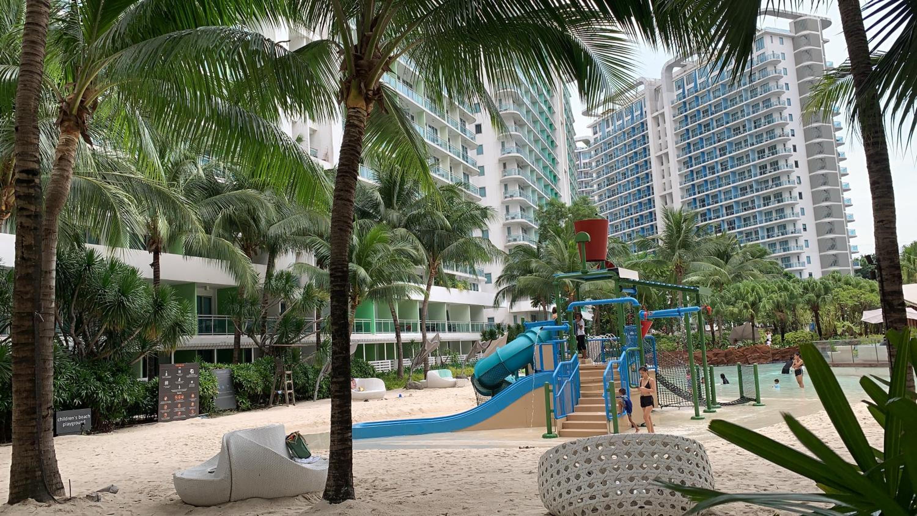 Azure Urban Resort, photo 128