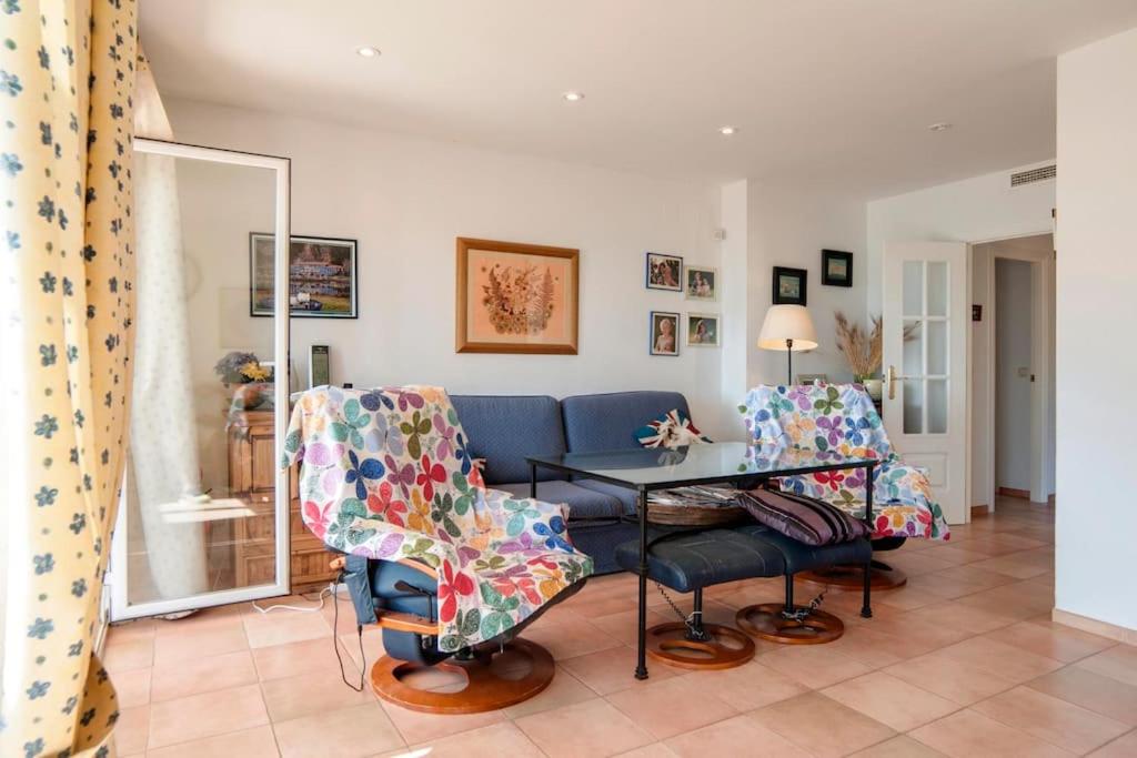 Spectacular penthouse in front of the sea, 200 m2 terrace - Arruzafa Playa