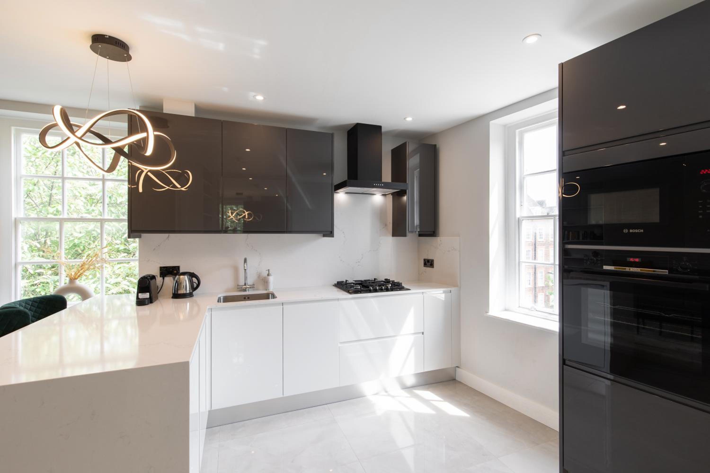 Centre London Flat 2BDR AC Sleeps 4 Family Only