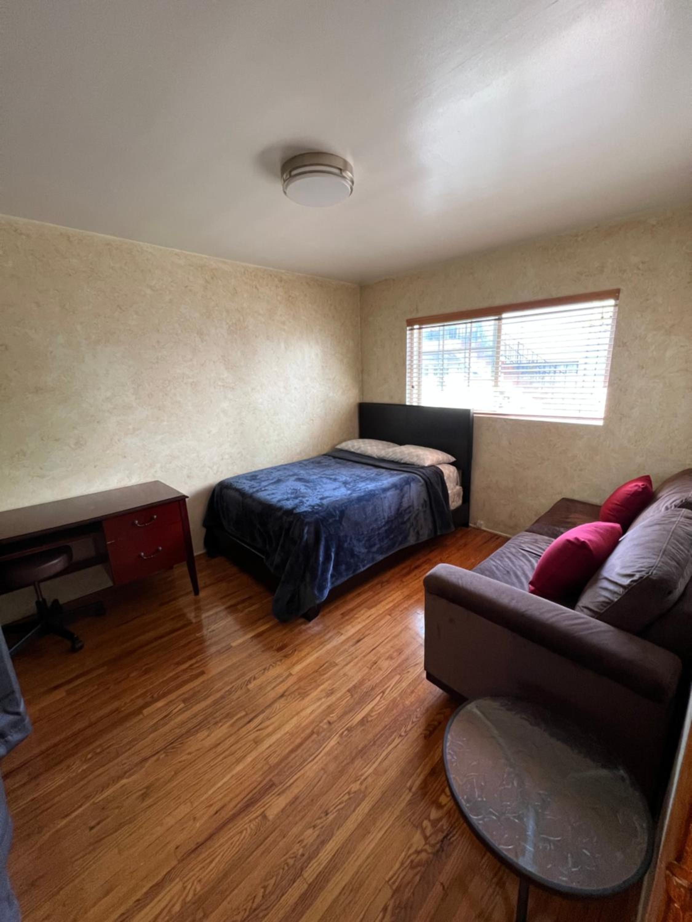 Condo Near Beach C