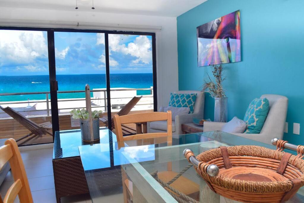 Ocean view apartment, best beach area, 3 bedrooms